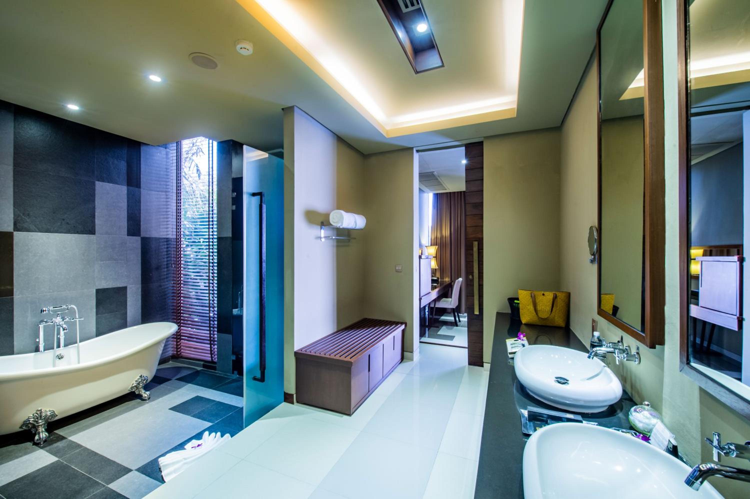 Impiana Private Pool Villa - Photo 13