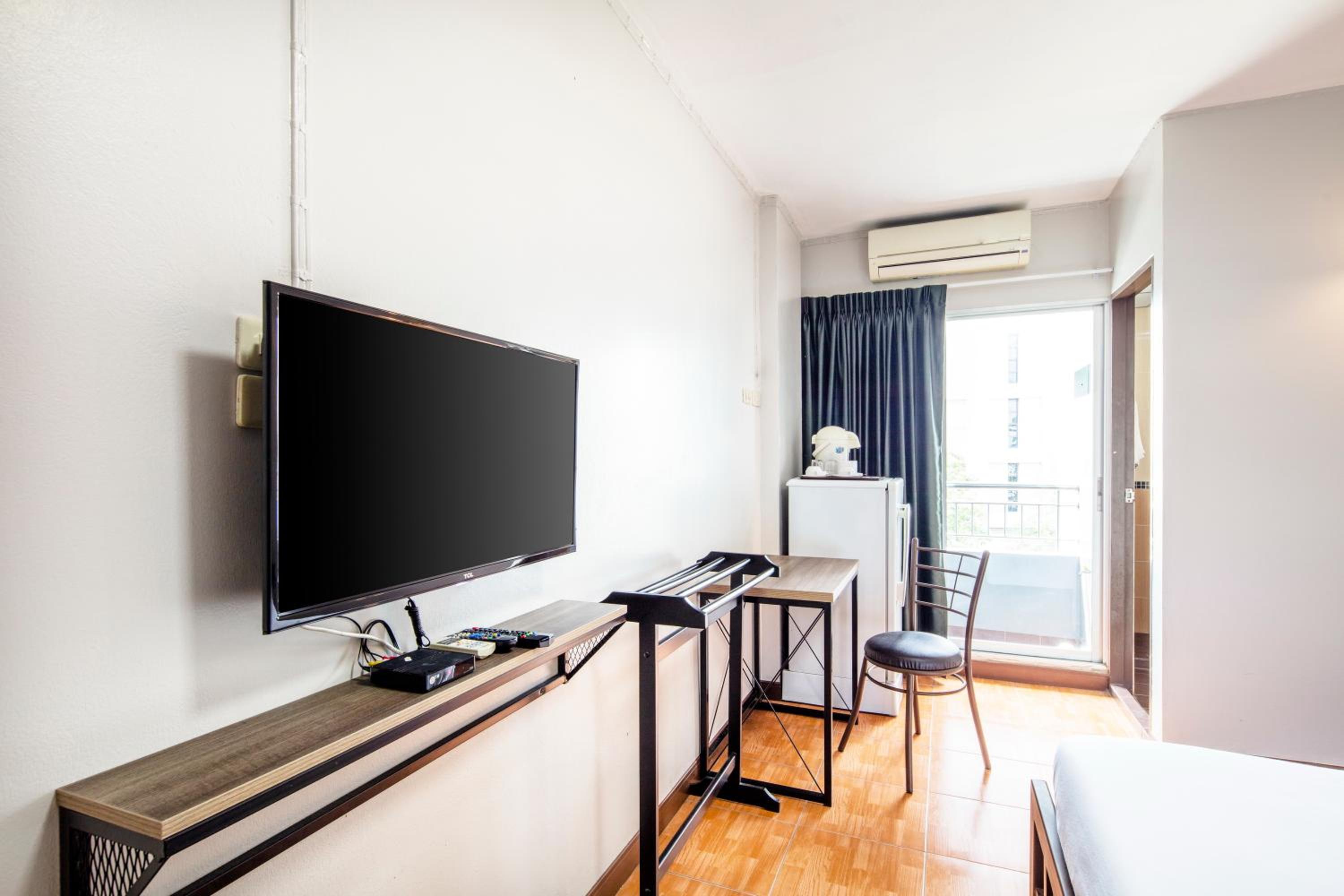 Standard Double Room - No Parking - Photo 4