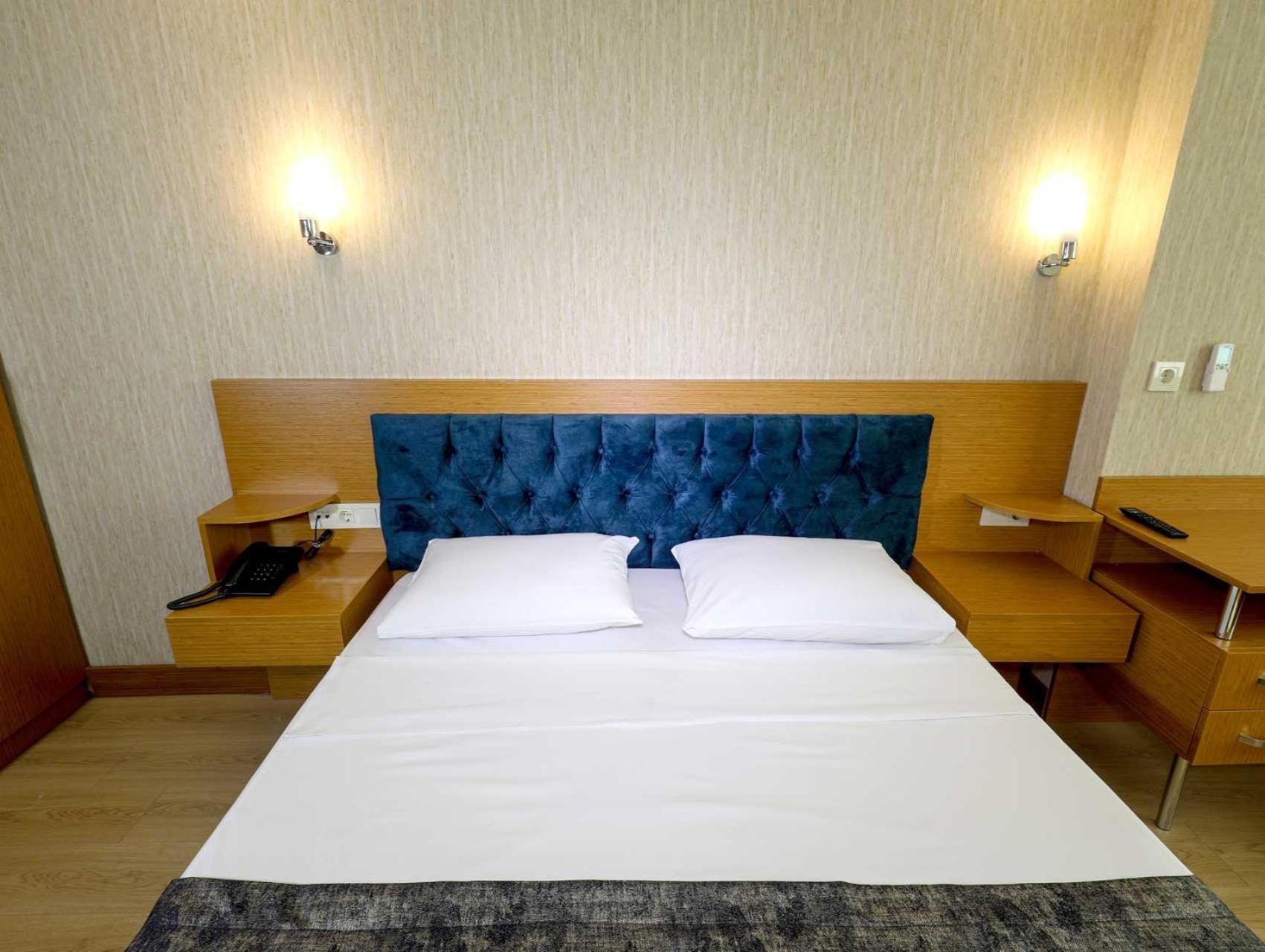 Standard Double Room photo 2