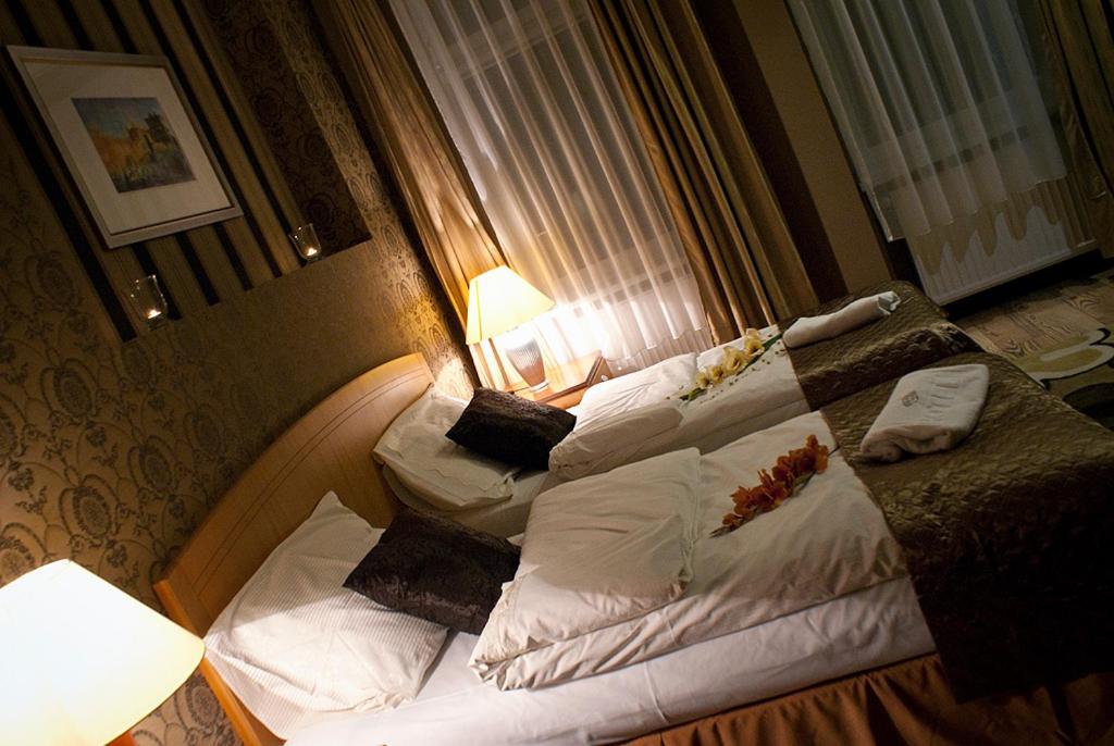 Double Room - Photo 5