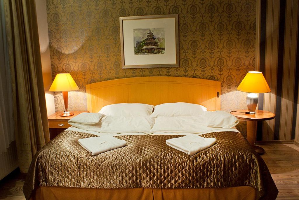 Double Room - Photo 17