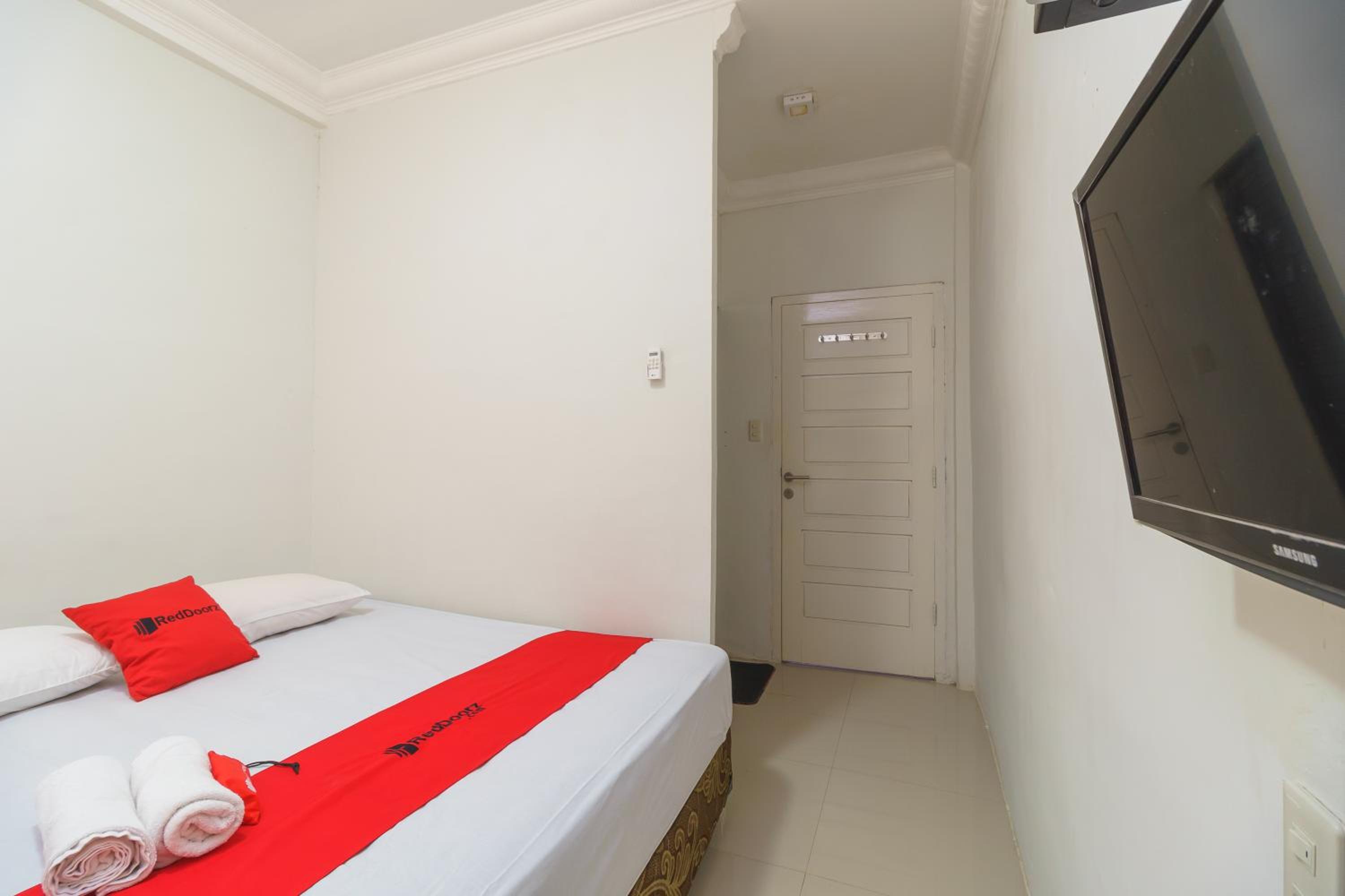 Double Room - Photo 5