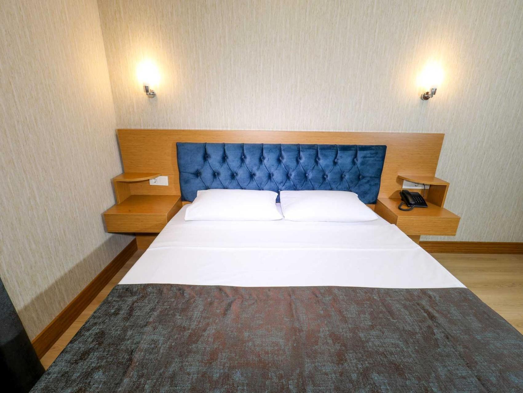 Economy Double Room photo 2