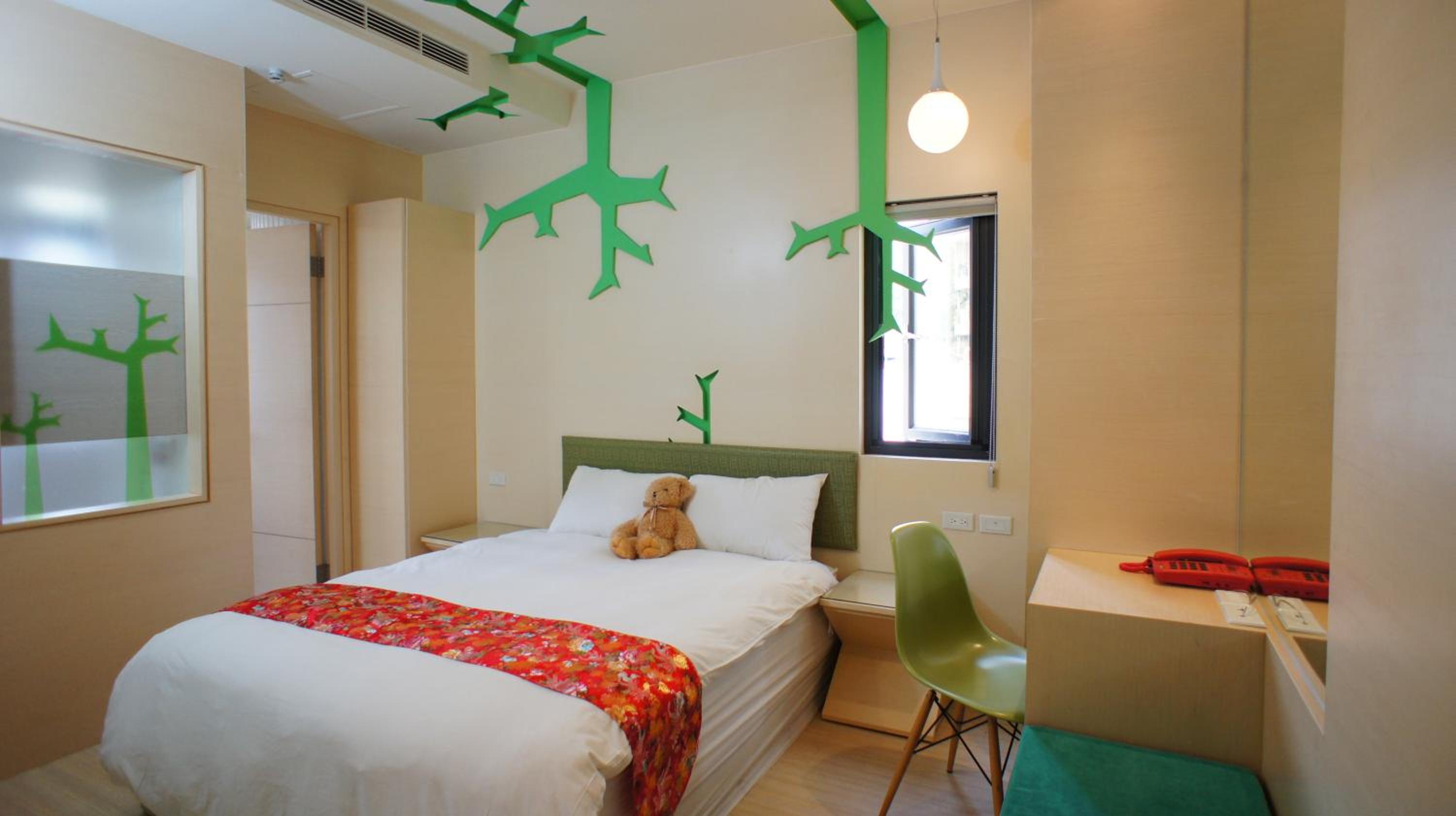 Deluxe Double Room - Photo 15