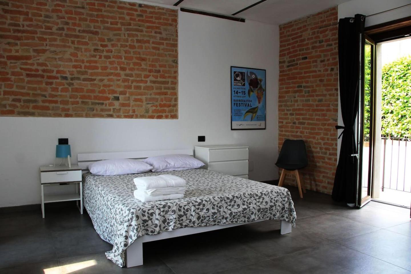 One-Bedroom House photo 2