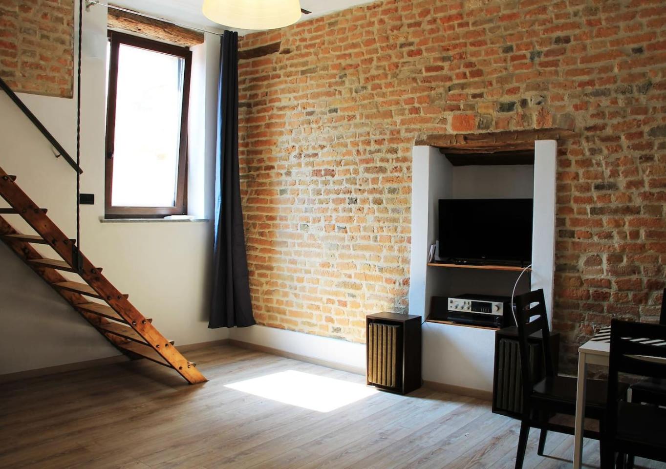One-Bedroom House photo 3