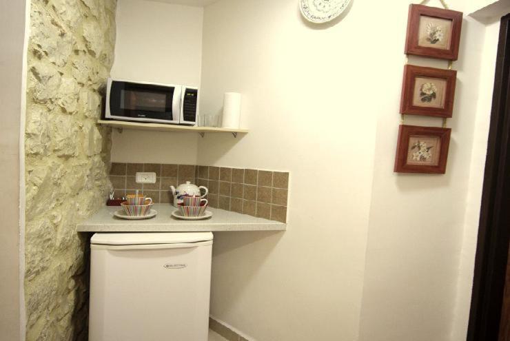 Double Room - Photo 7