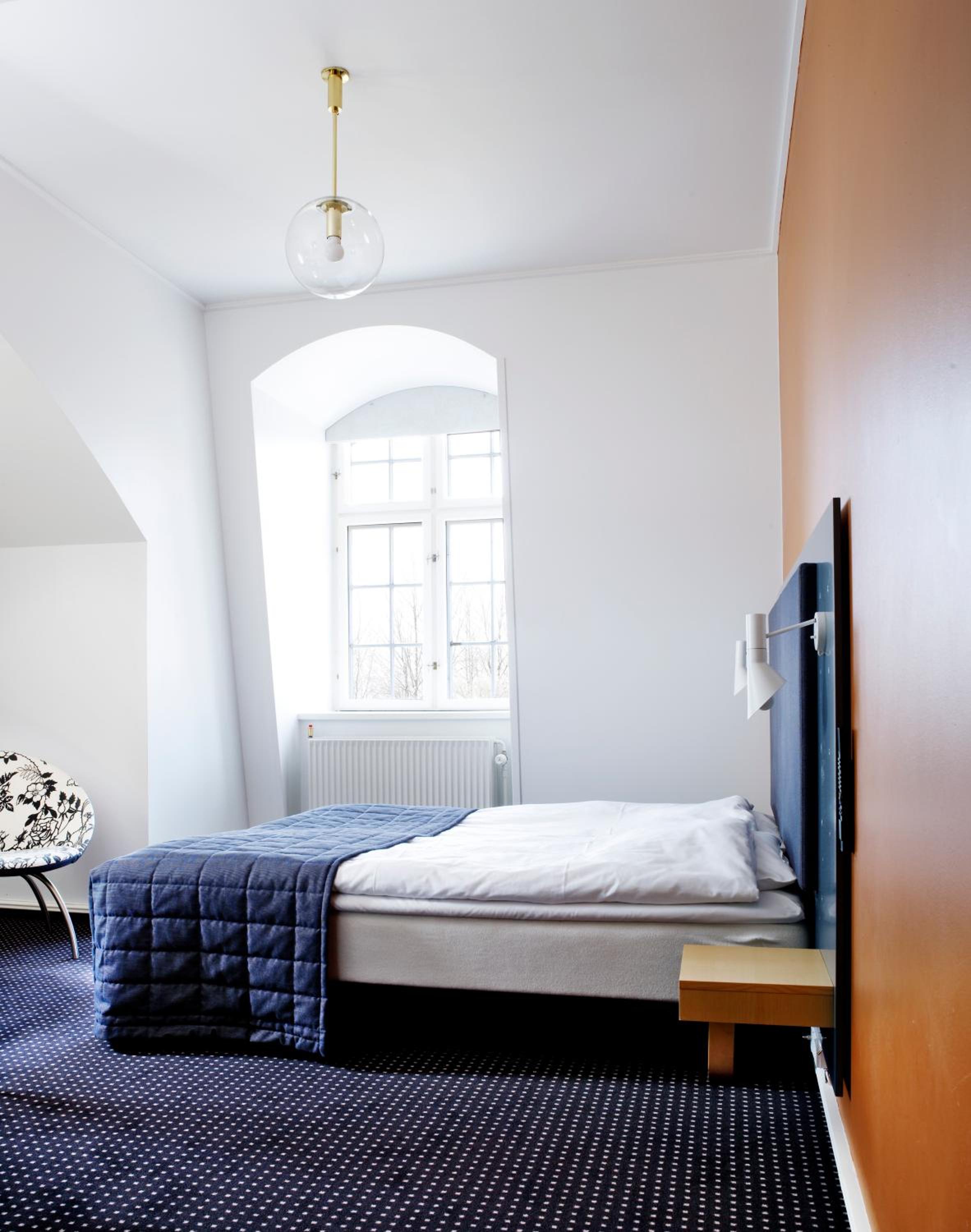 Double Room - Photo 7