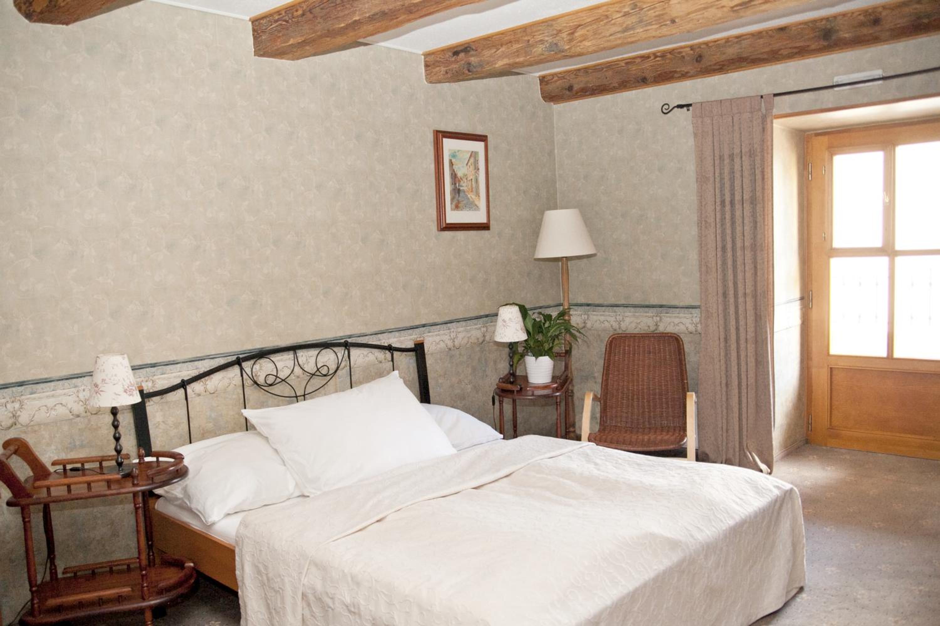 Courtyard Double Room - Photo 11