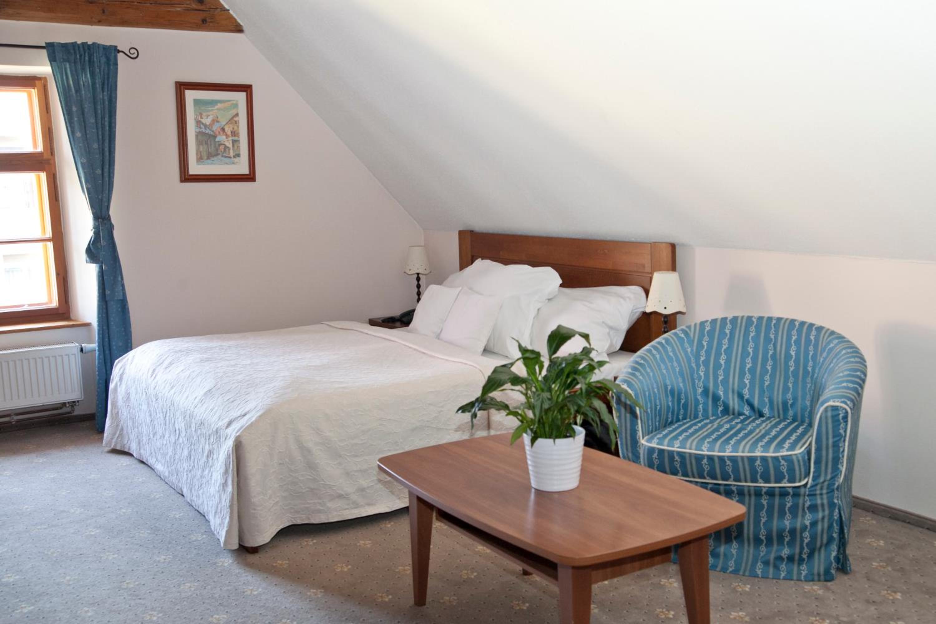 Courtyard Double Room - Photo 8