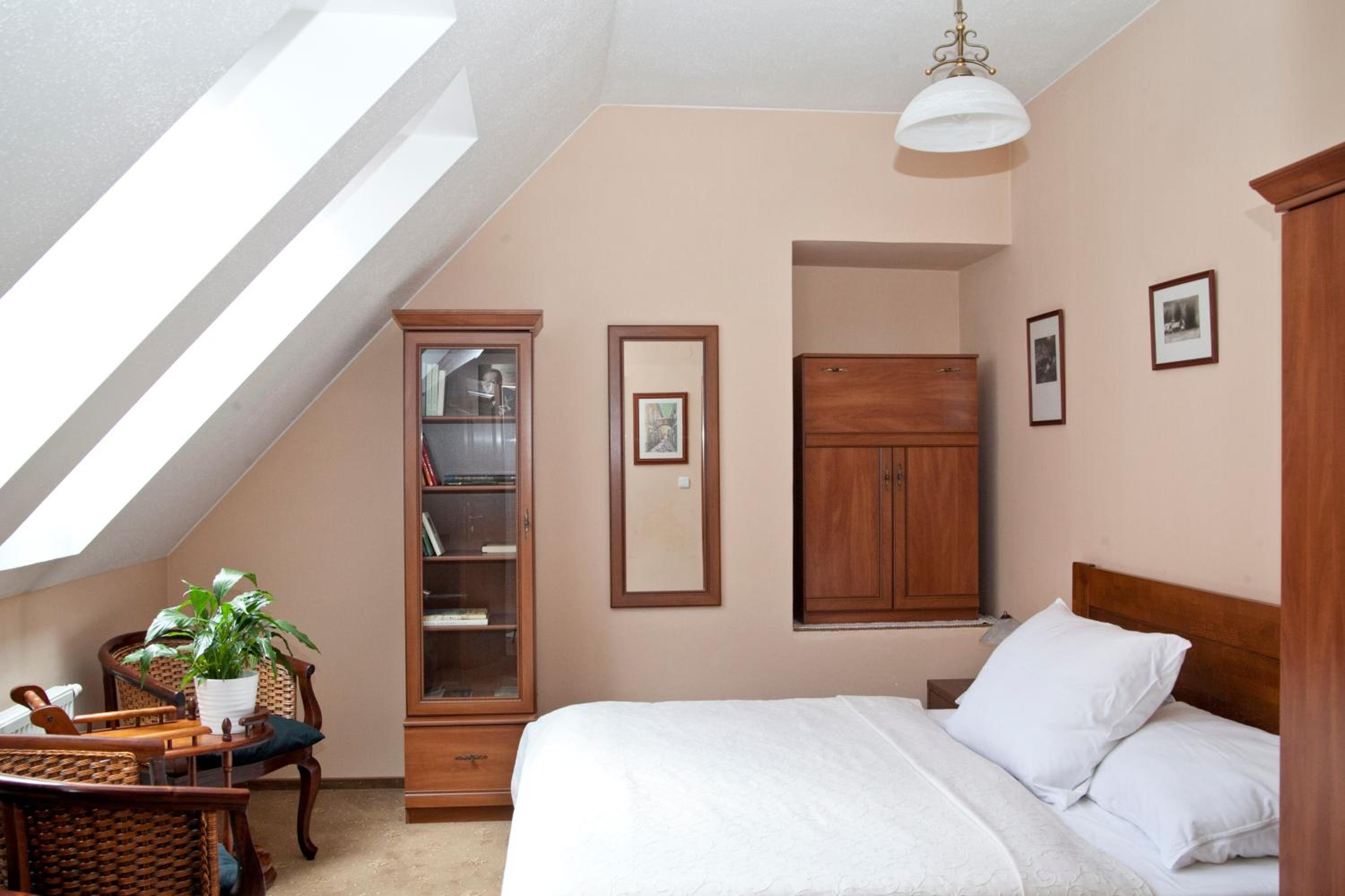 Courtyard Double Room - Photo 3