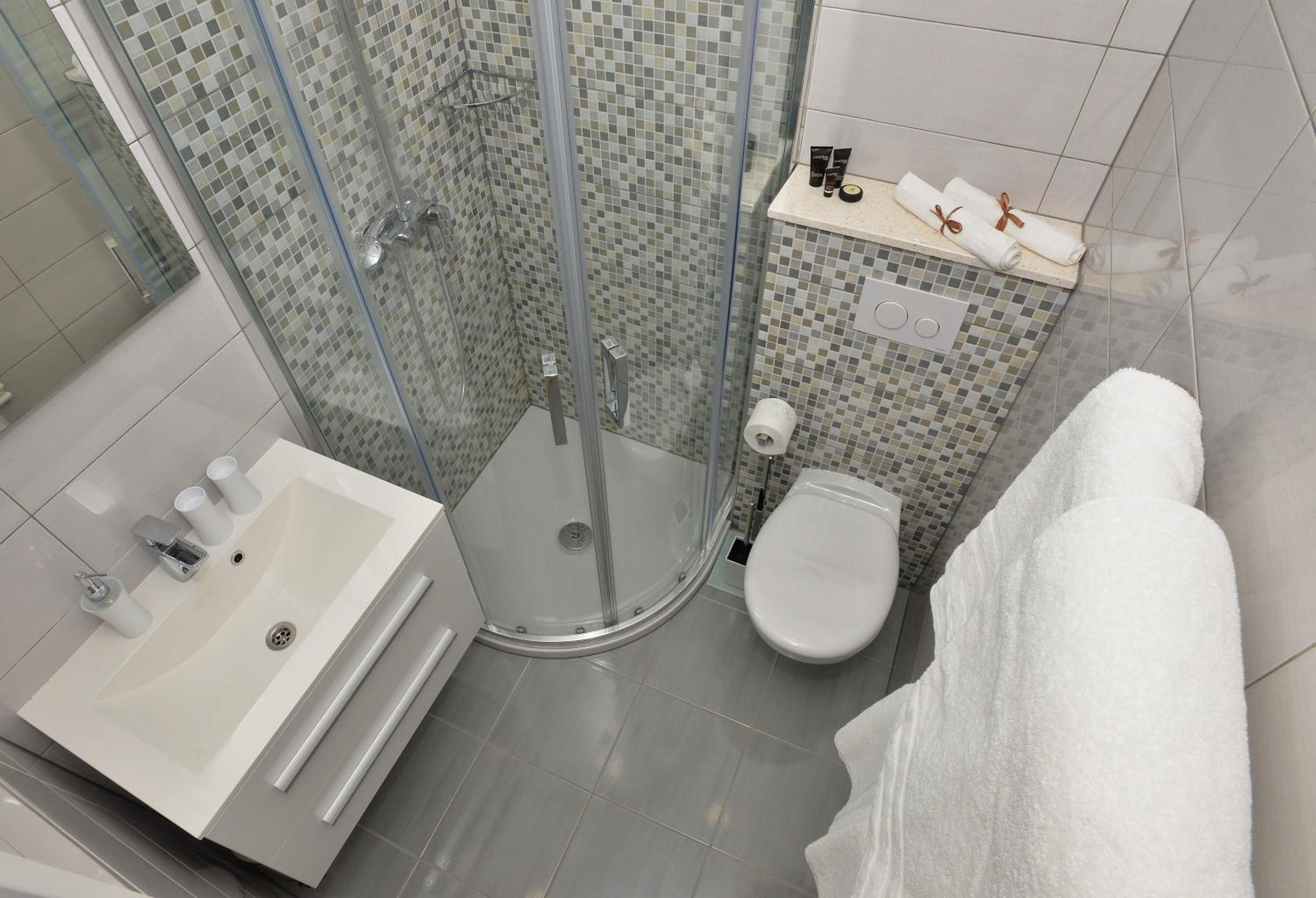Studio Apartment photo 2