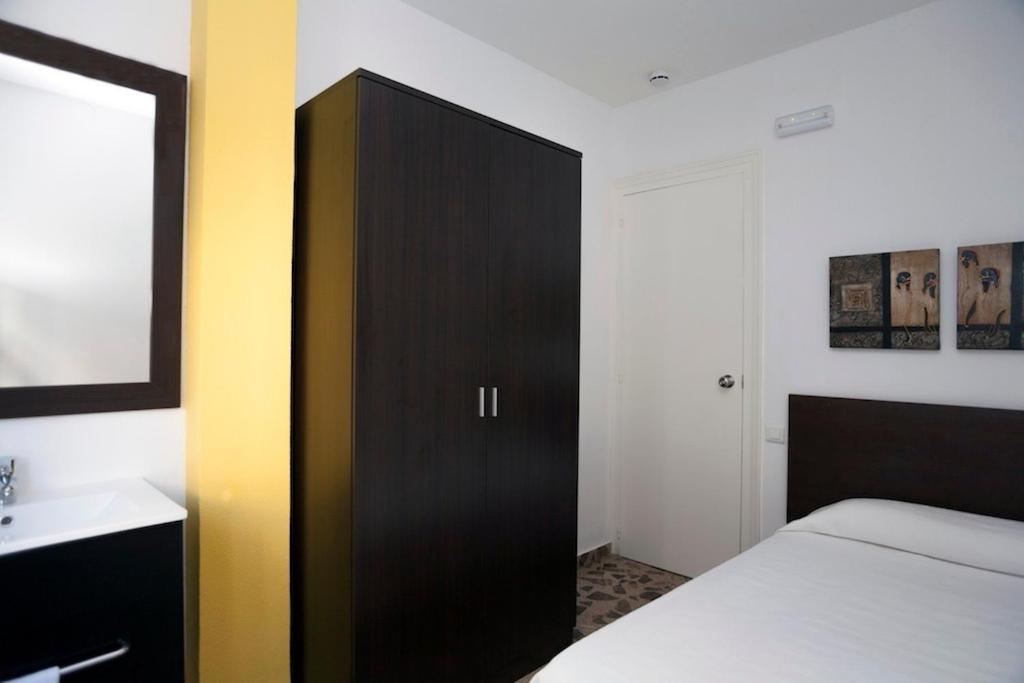 Habitación doble con baño compartido