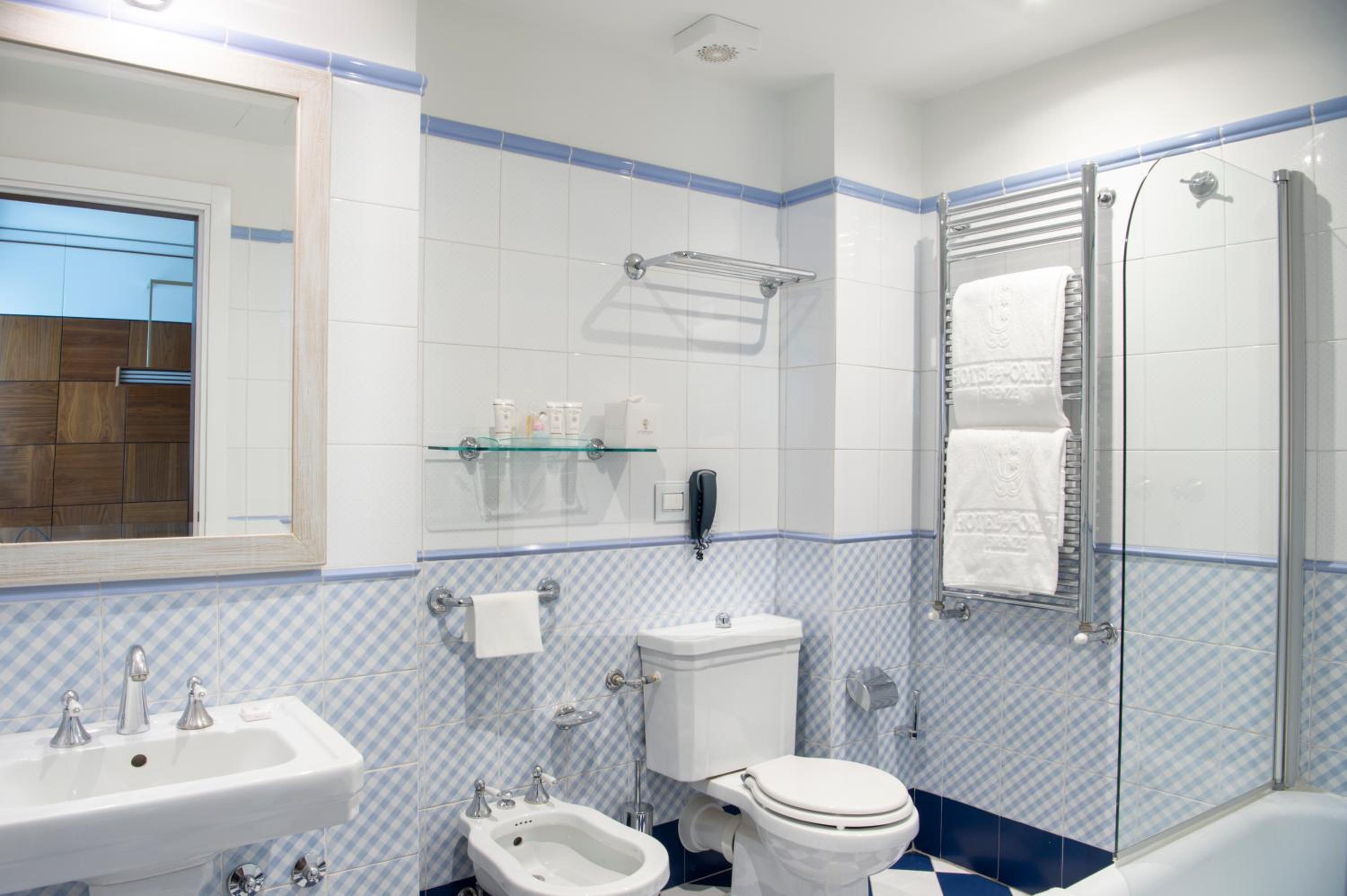 Family Suite - Photo 14