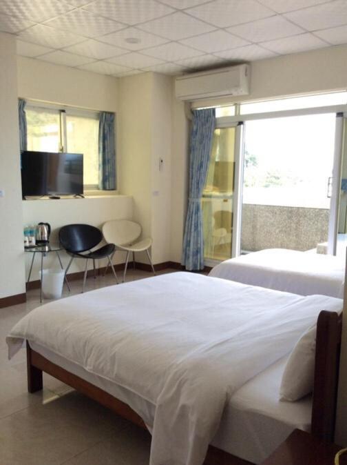Standard Triple Room with Sea View
