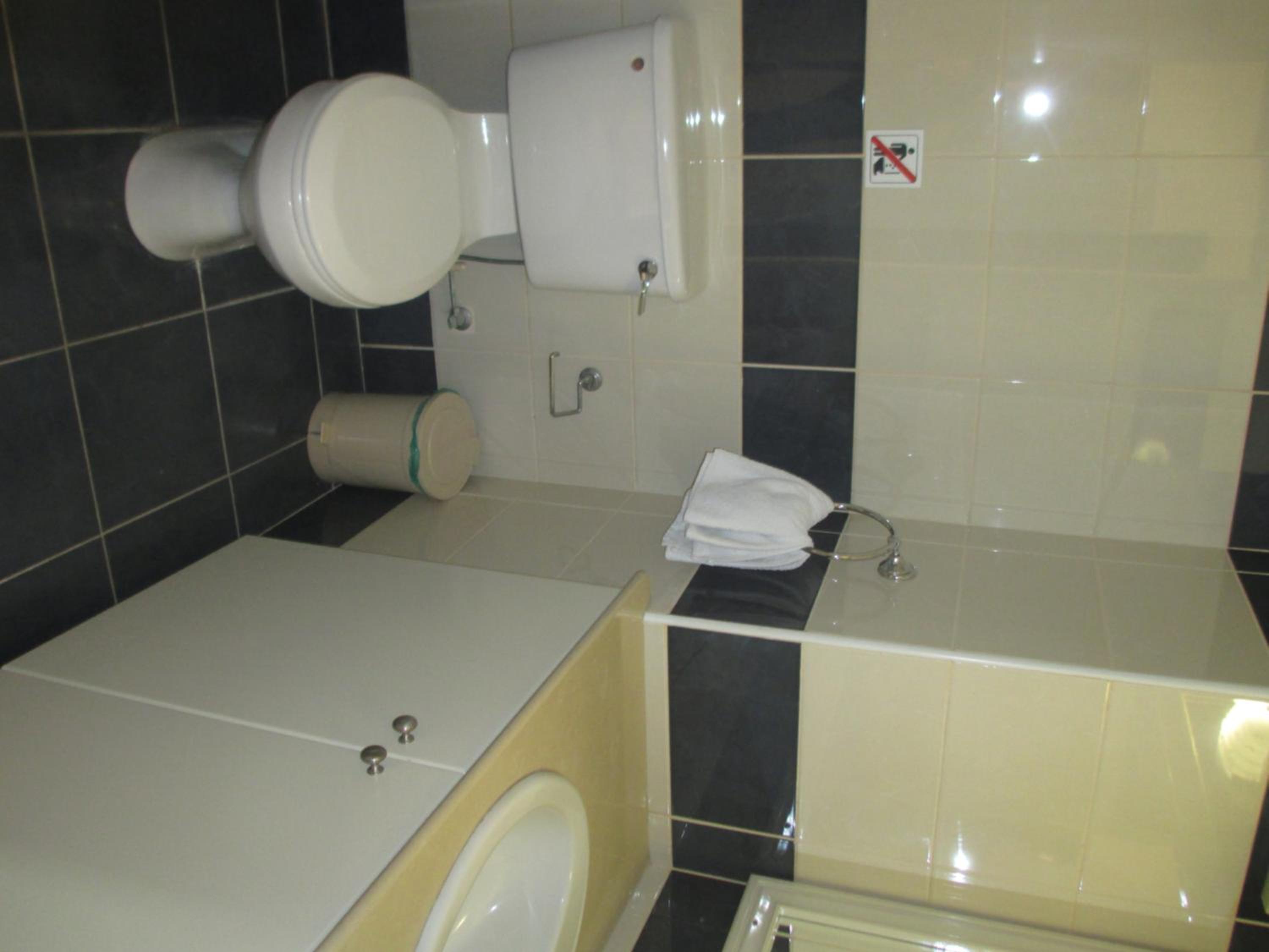 Double or Twin Room photo 2