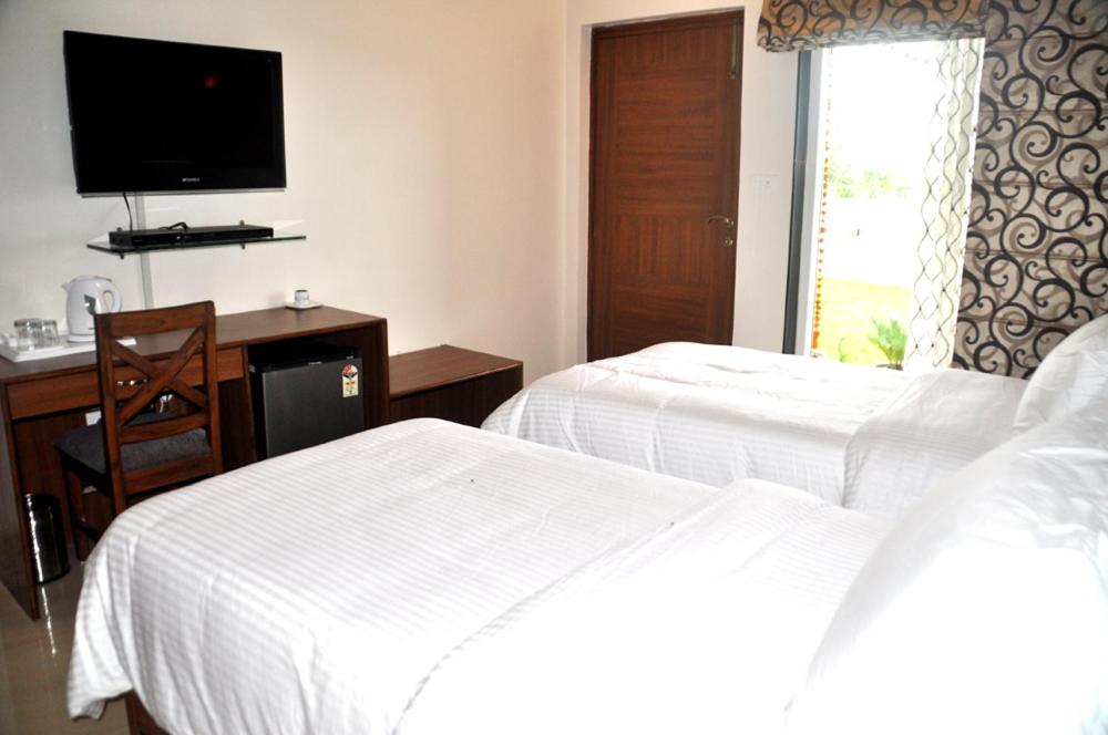 Executive Twin Room photo 3