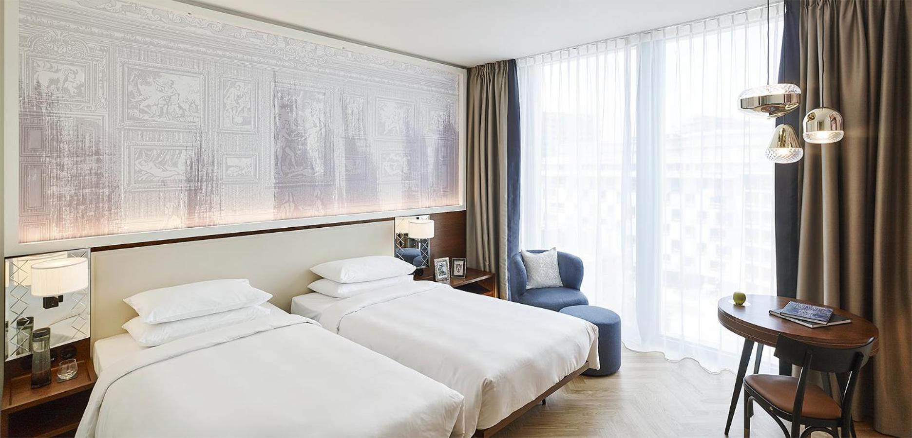 Twin Room with View