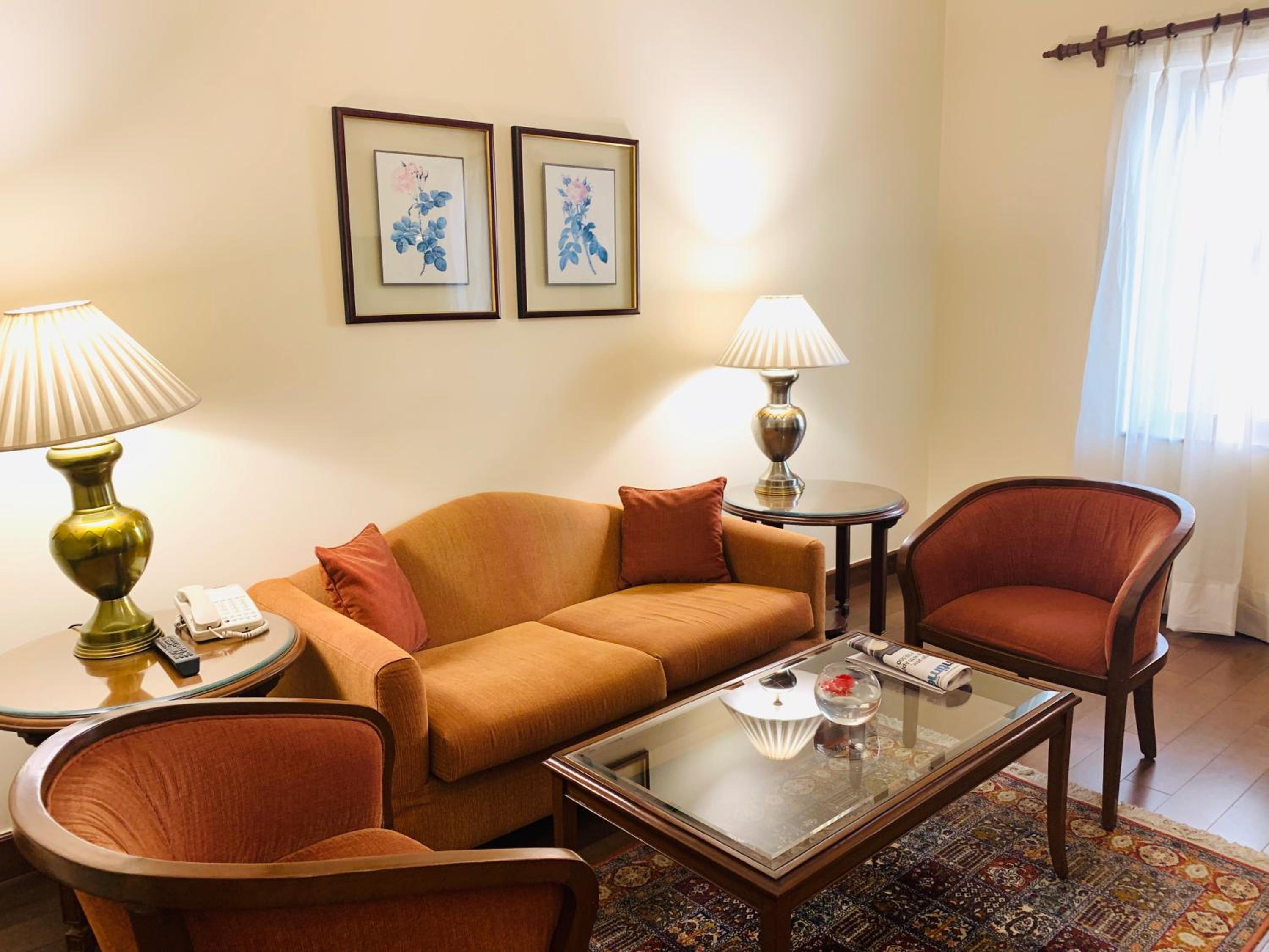 Deluxe Suite with Living Room - Photo 1