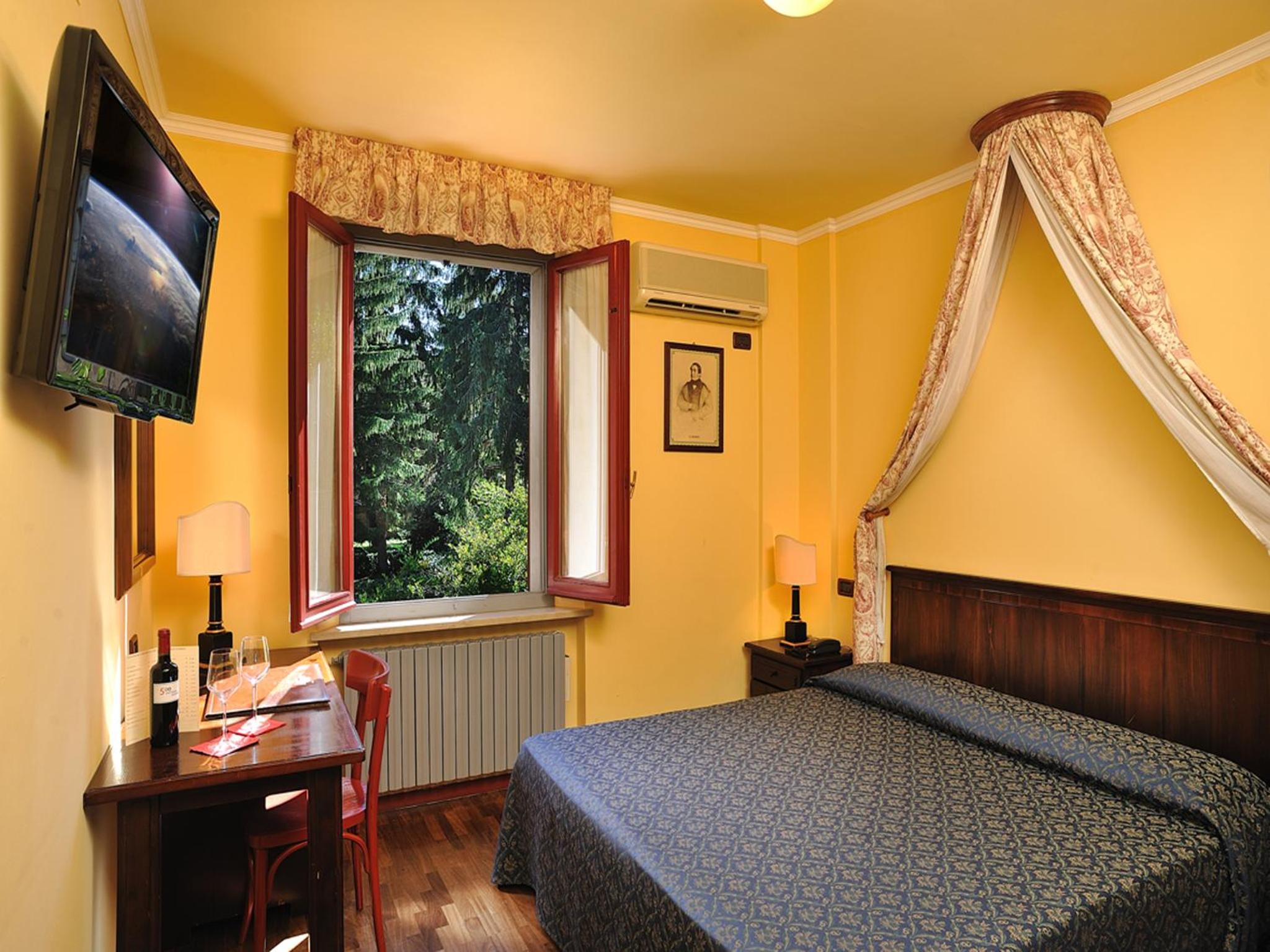 Deluxe Double Room - Photo 1