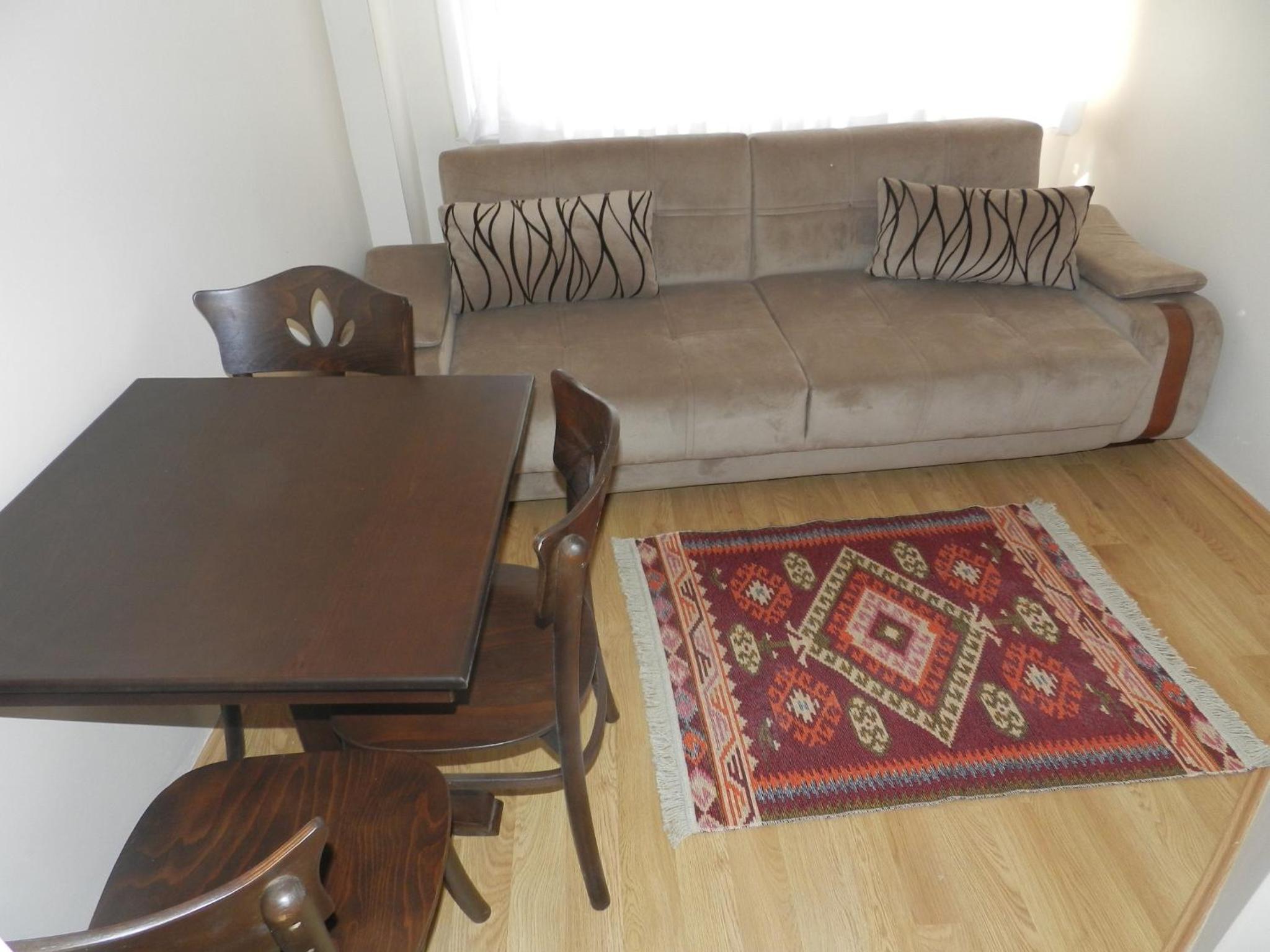 Apartment (3 Adults) photo 2