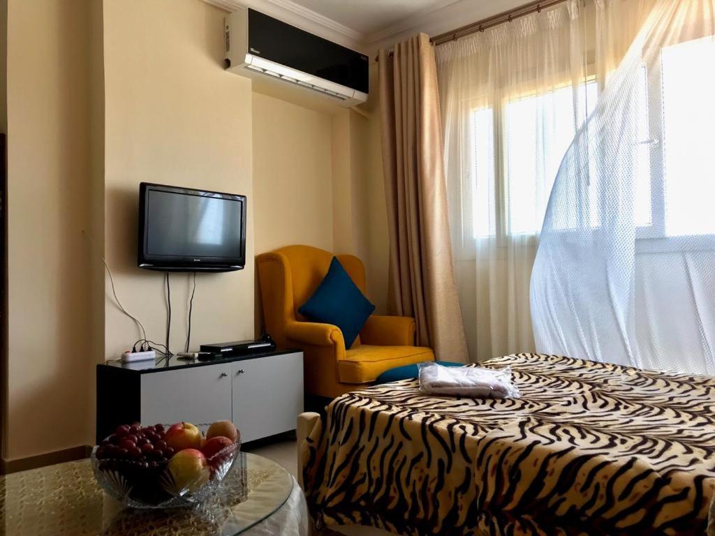 One-Bedroom Apartment (3 Adults ) - Families Only