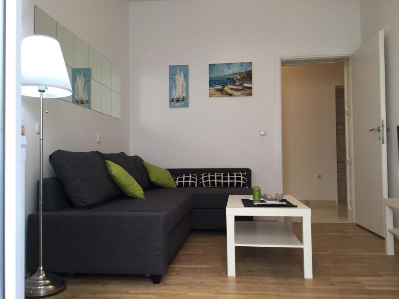 Apartment with Terrace