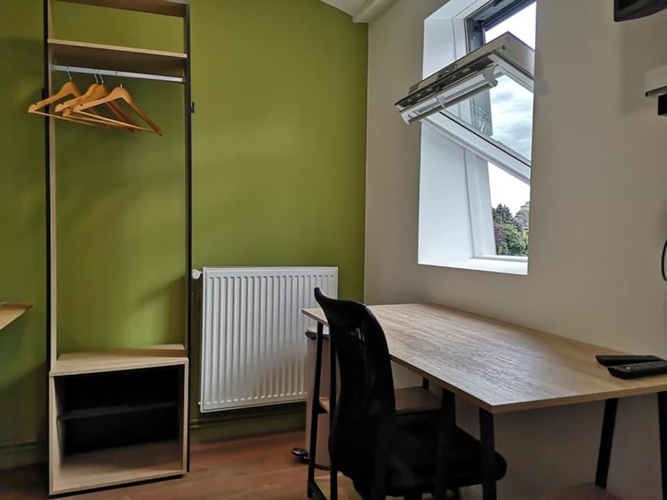Studio 2eme Etage - Vue sur la Ville