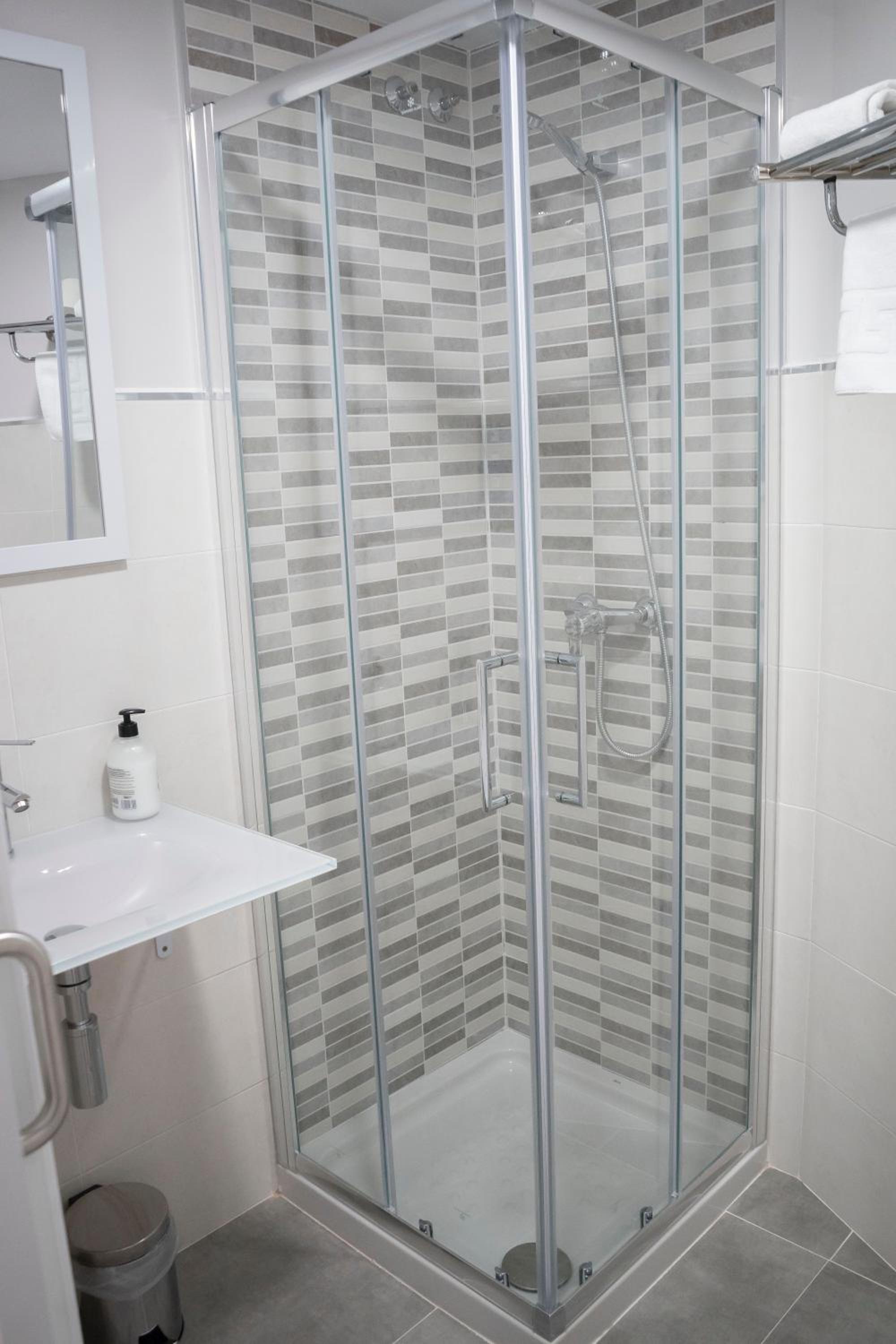 Habitación Individual con Baño