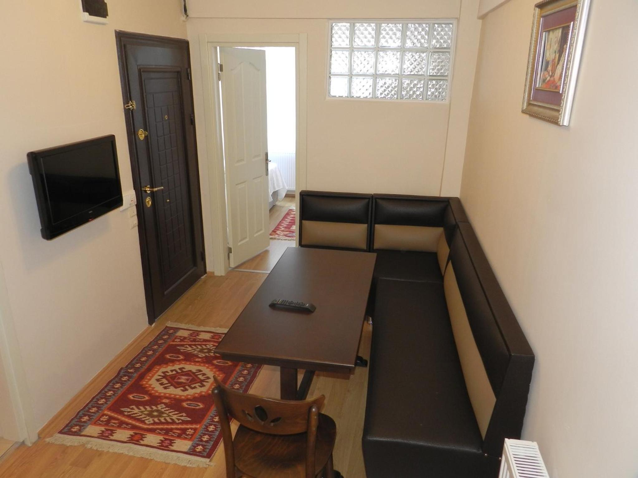 Two-Bedroom Apartment with Balcony photo 1
