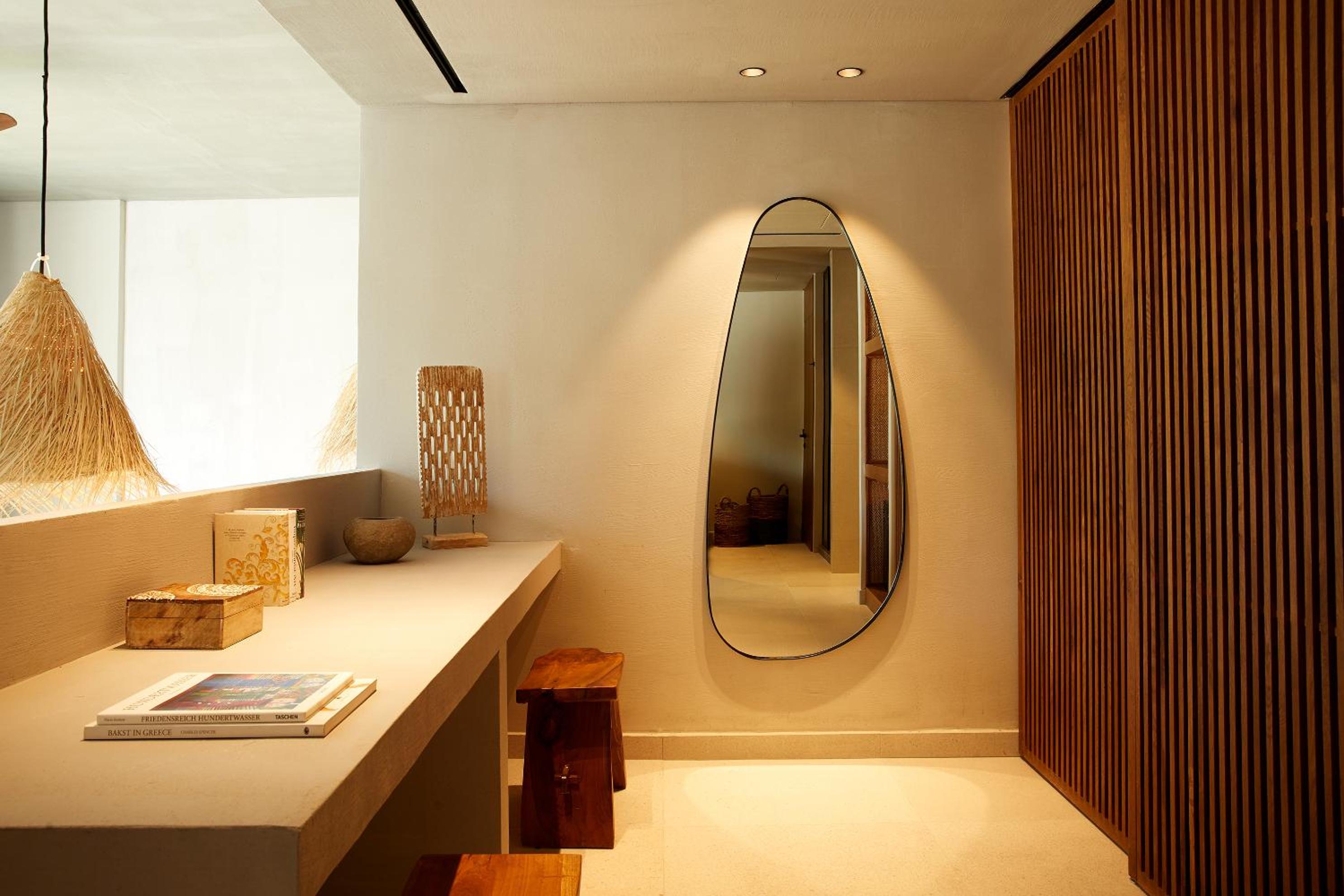 Suite - Photo 4