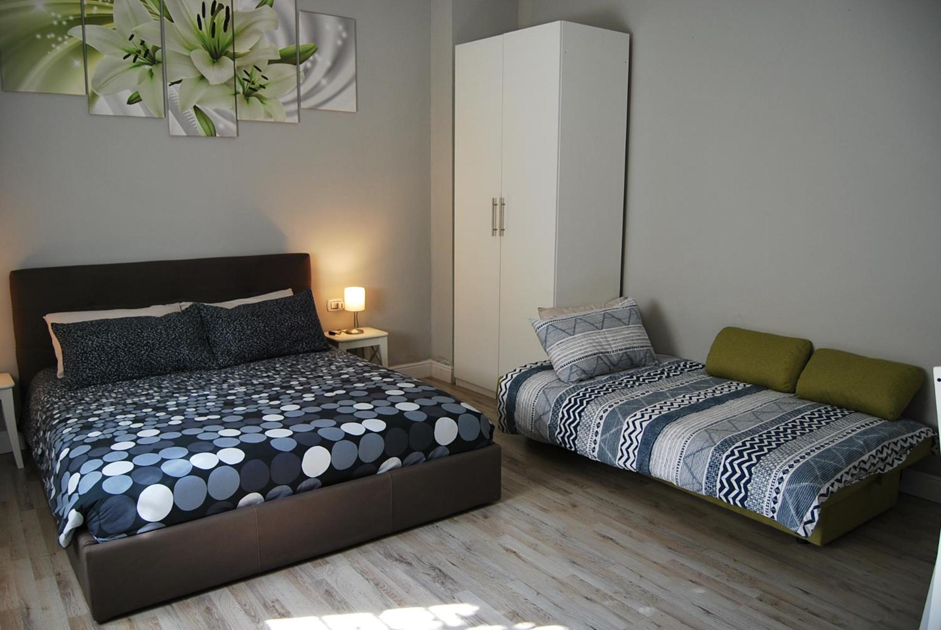 Triple Room with Private Bathroom - Photo 4