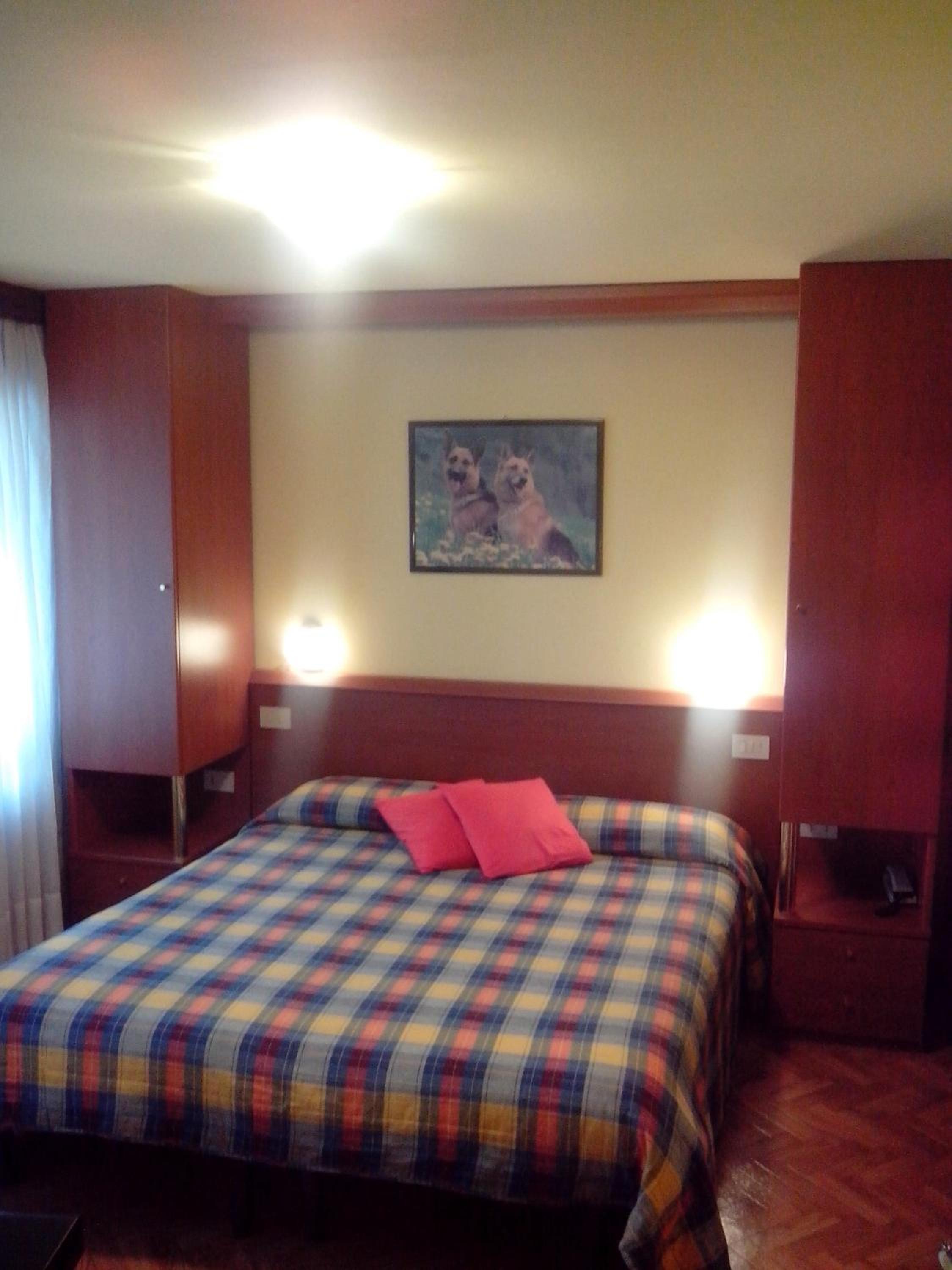 Double or Twin Room - Photo 1