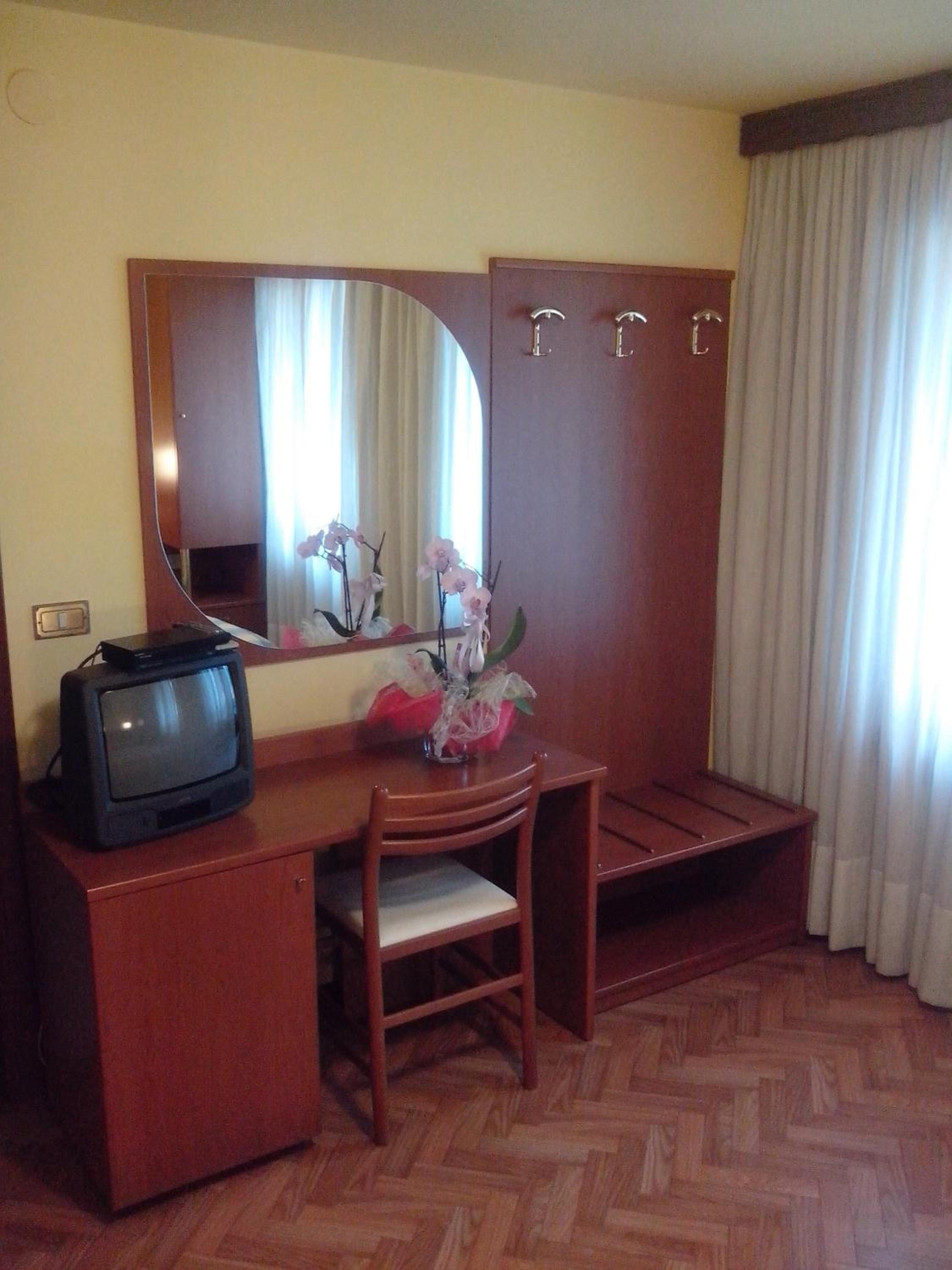 Triple Room - Photo 2