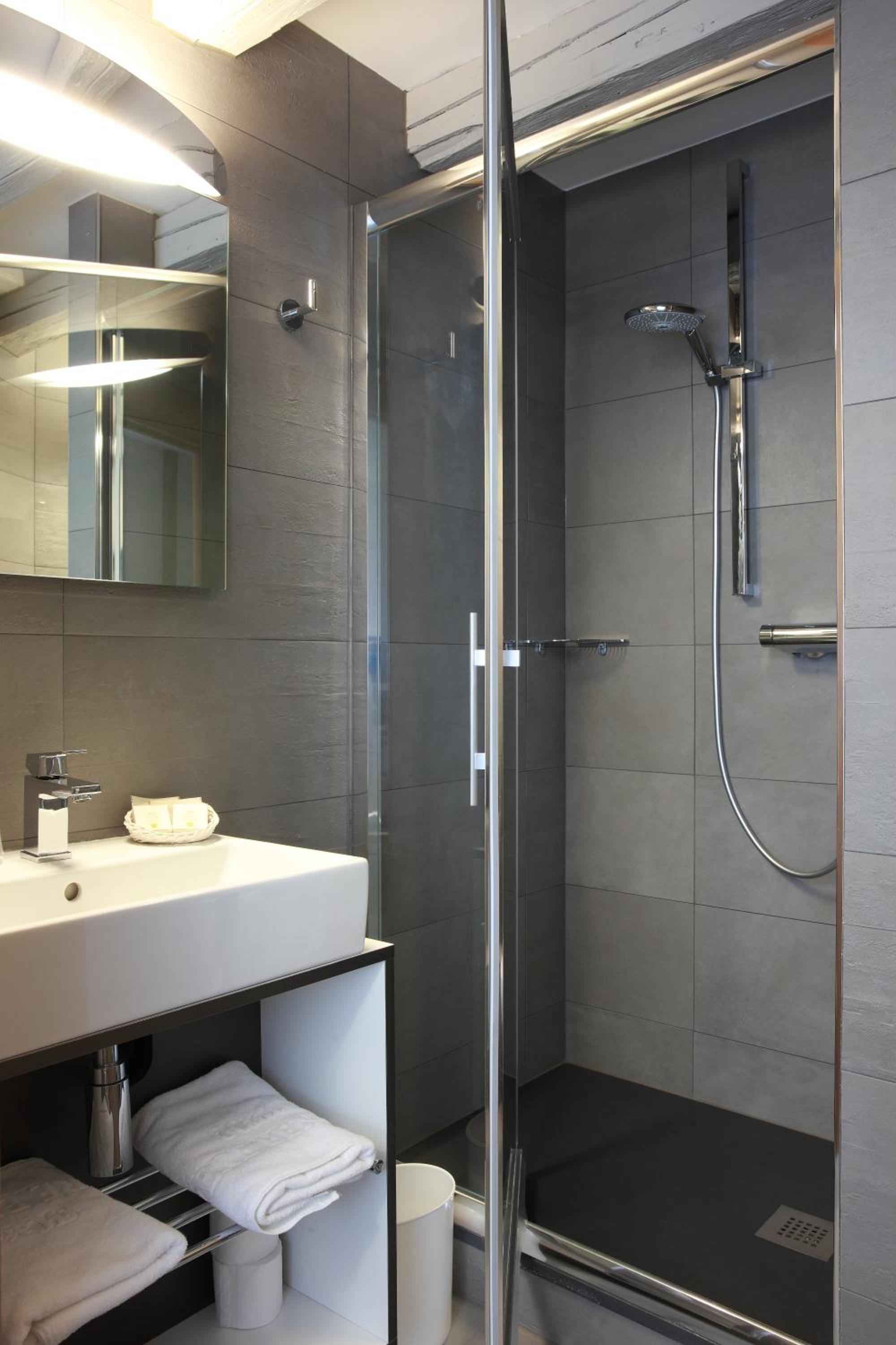 Superior Contemporay Room, photo 7