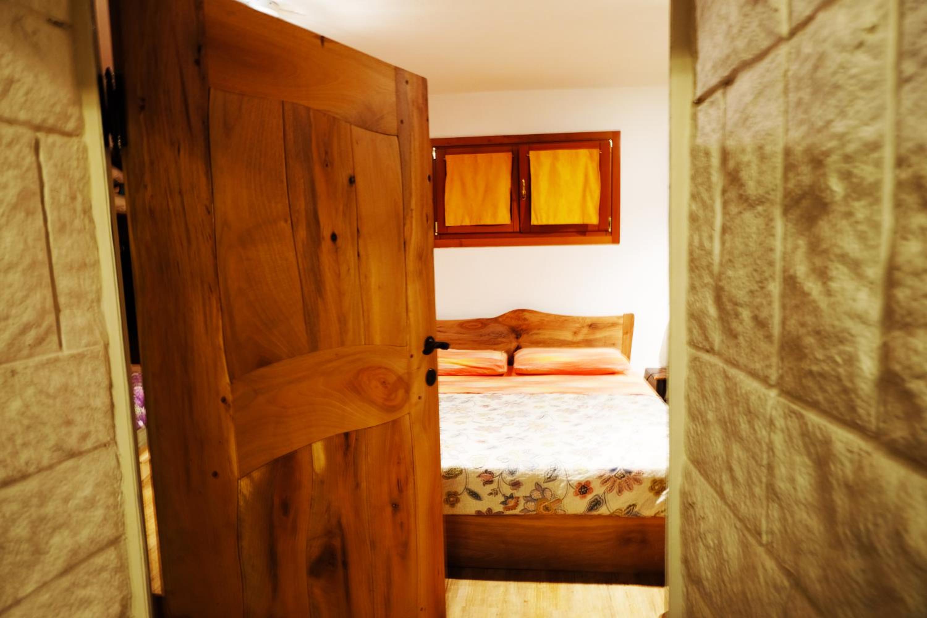 Family Room with Private Bathroom - Photo 35
