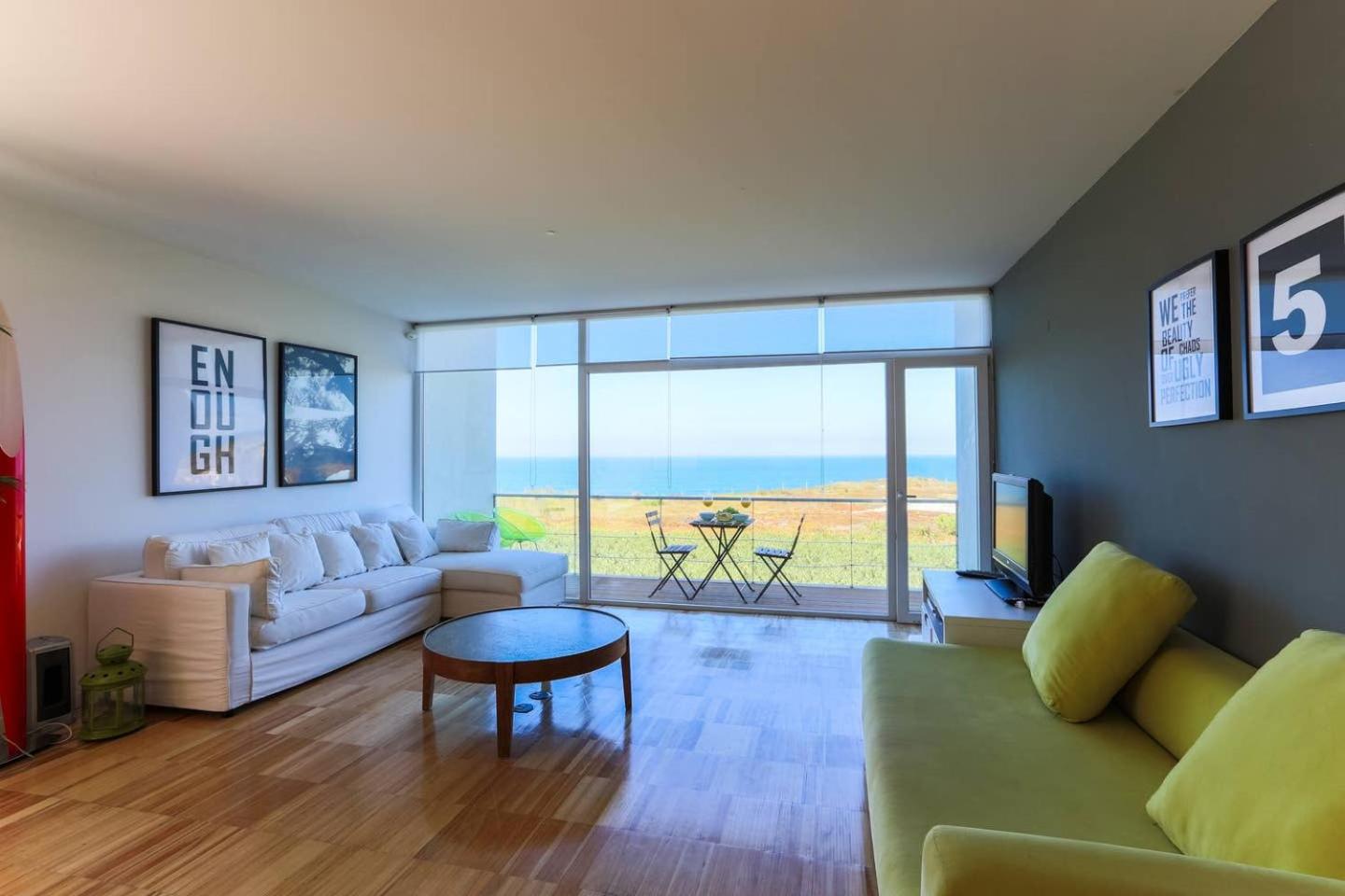 Villa - Beach Front photo 2