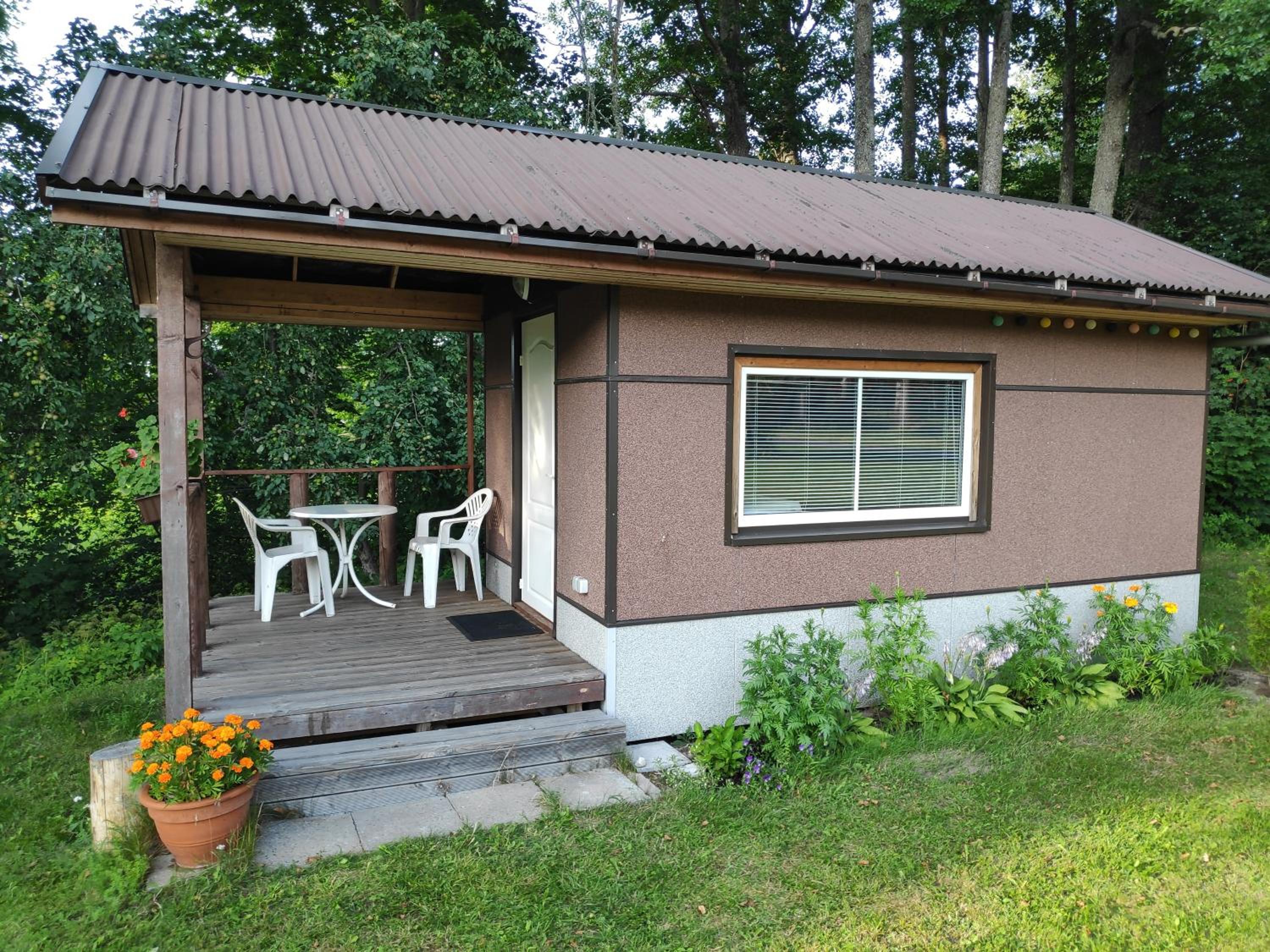 Bungalow with Garden View photo 2
