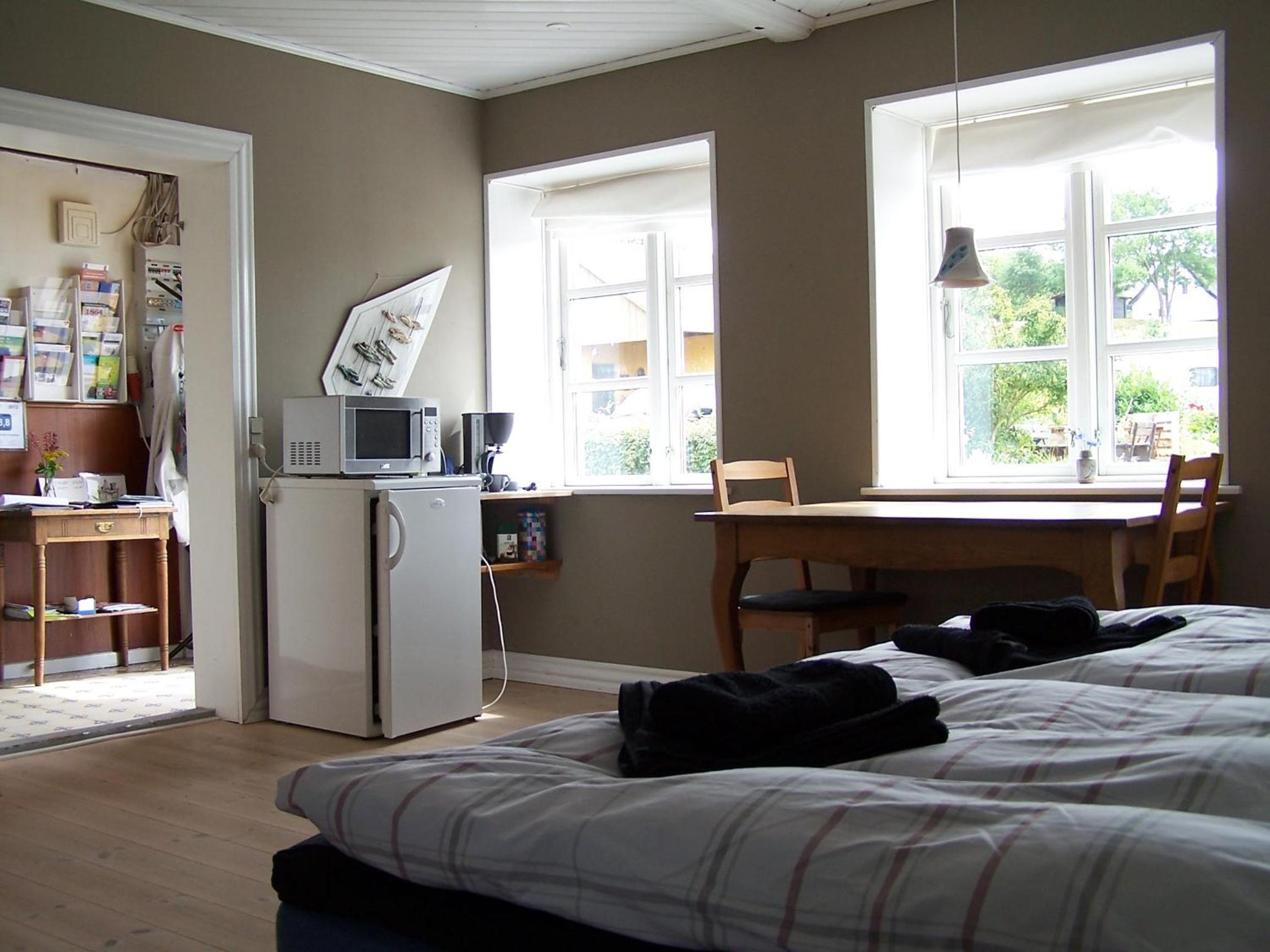 Standard Double Room - Photo 7