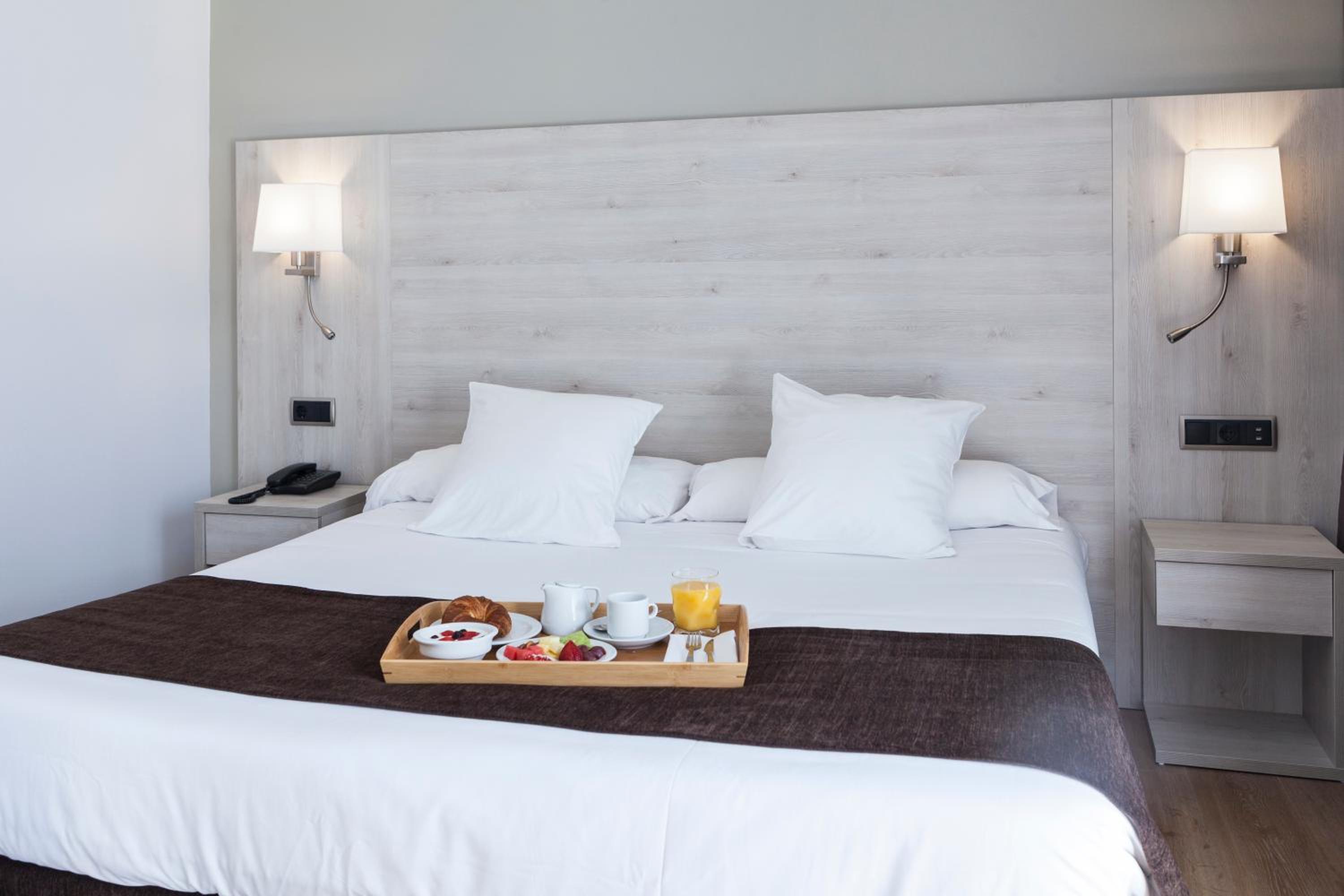 Premium Double Room - Photo 5