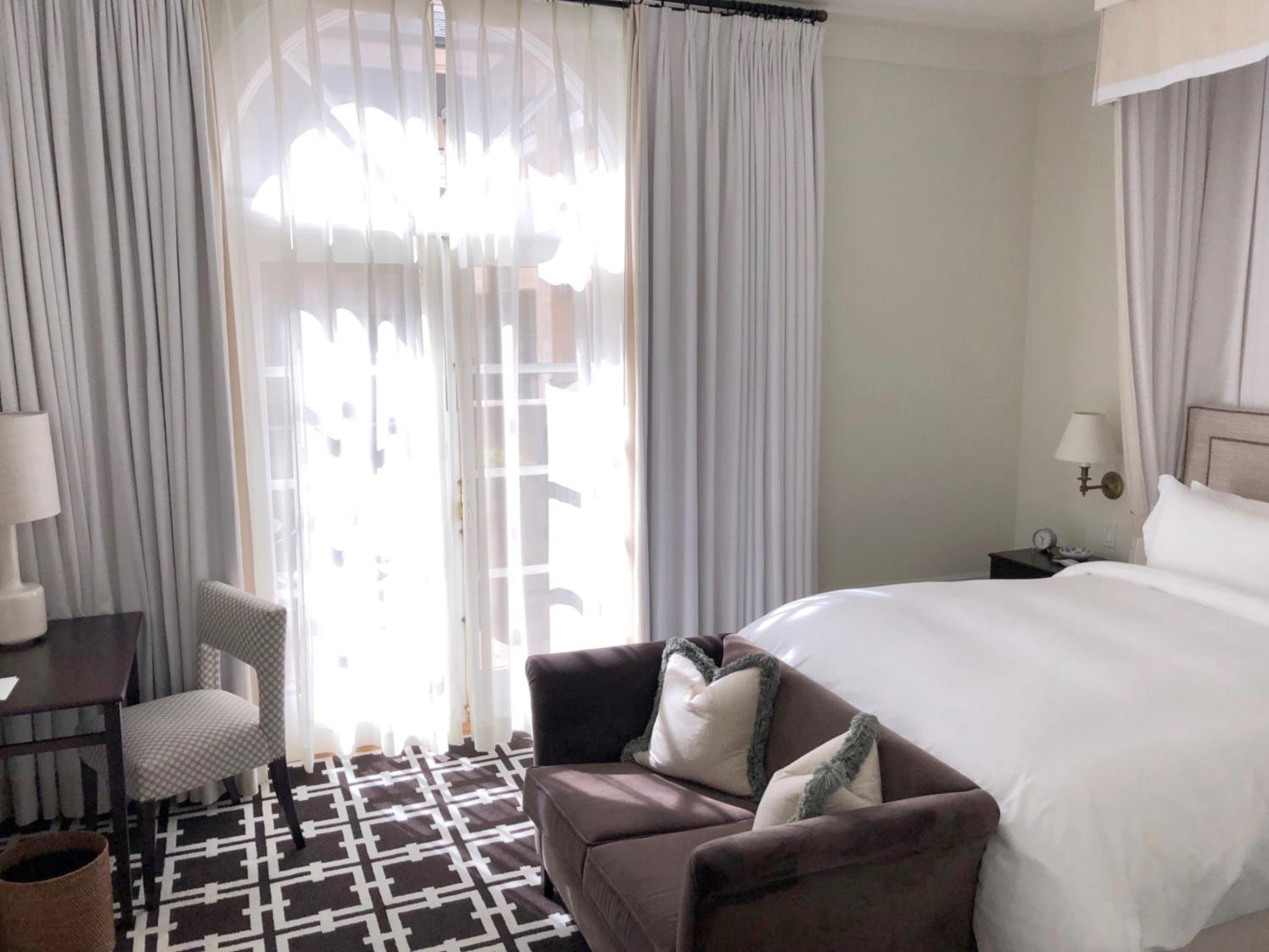 Deluxe Queen Room - Photo 6