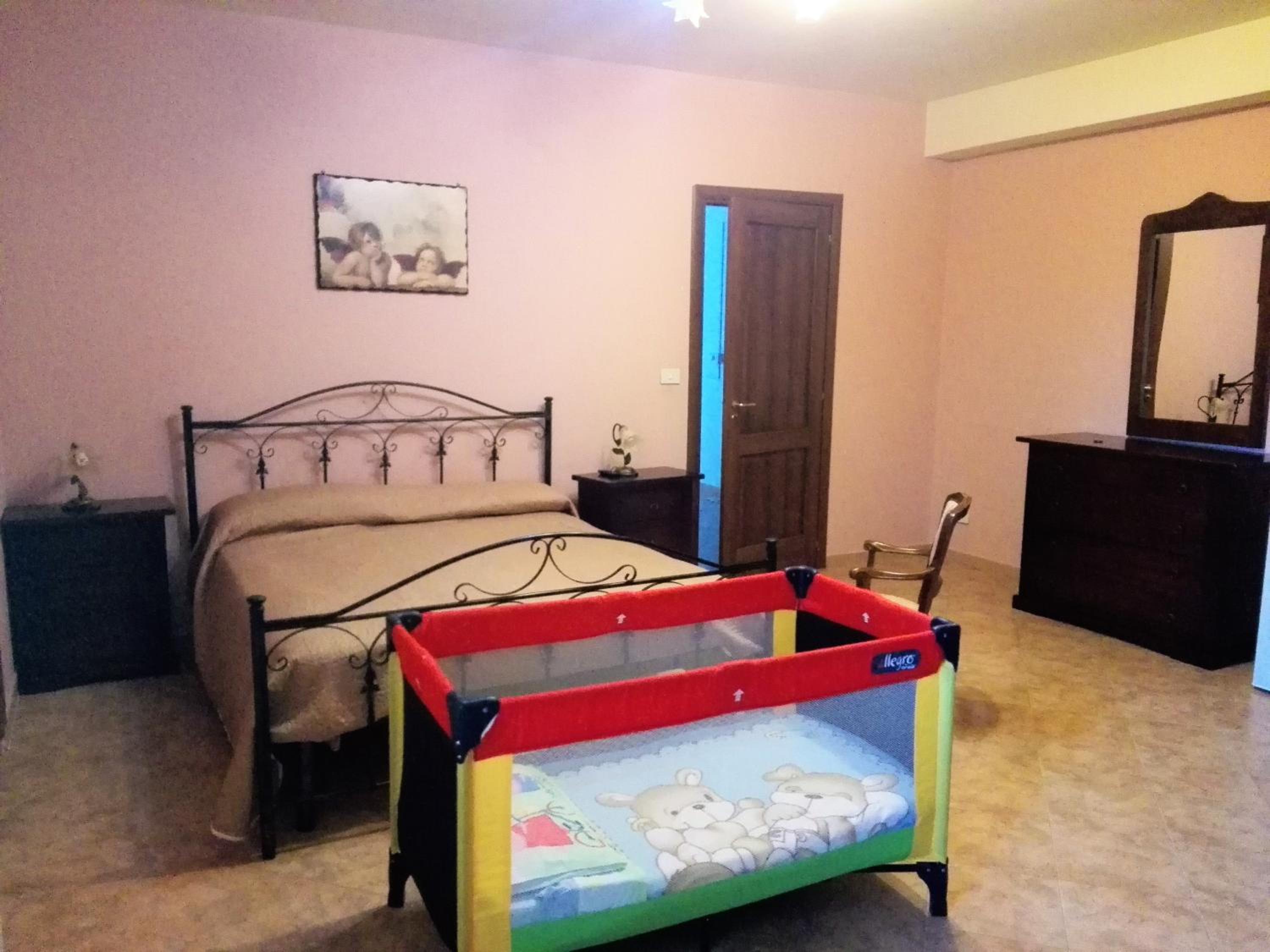 Deluxe Double or Twin Room with Mountain View - Photo 1