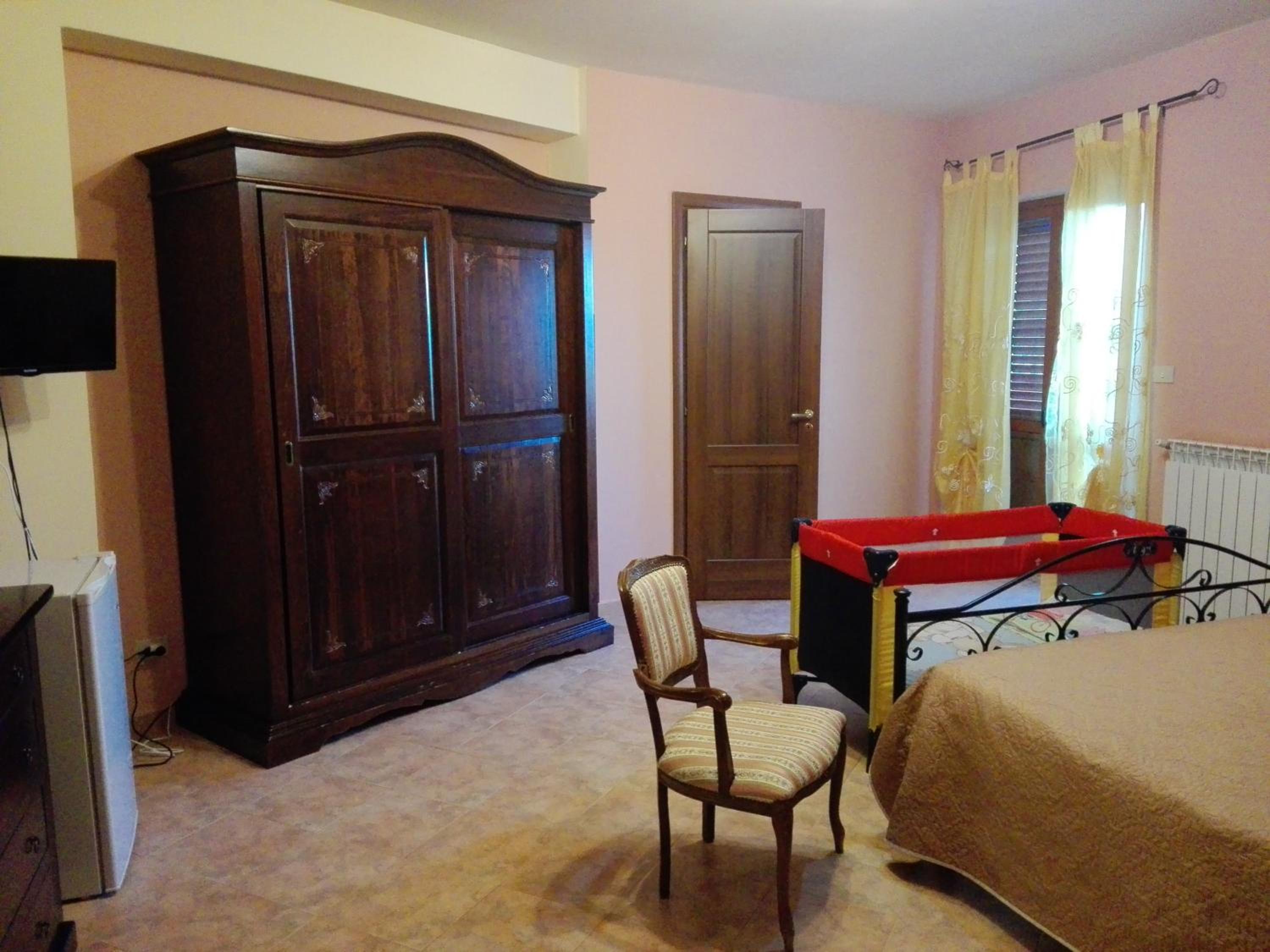 Deluxe Double or Twin Room with Mountain View - Photo 2