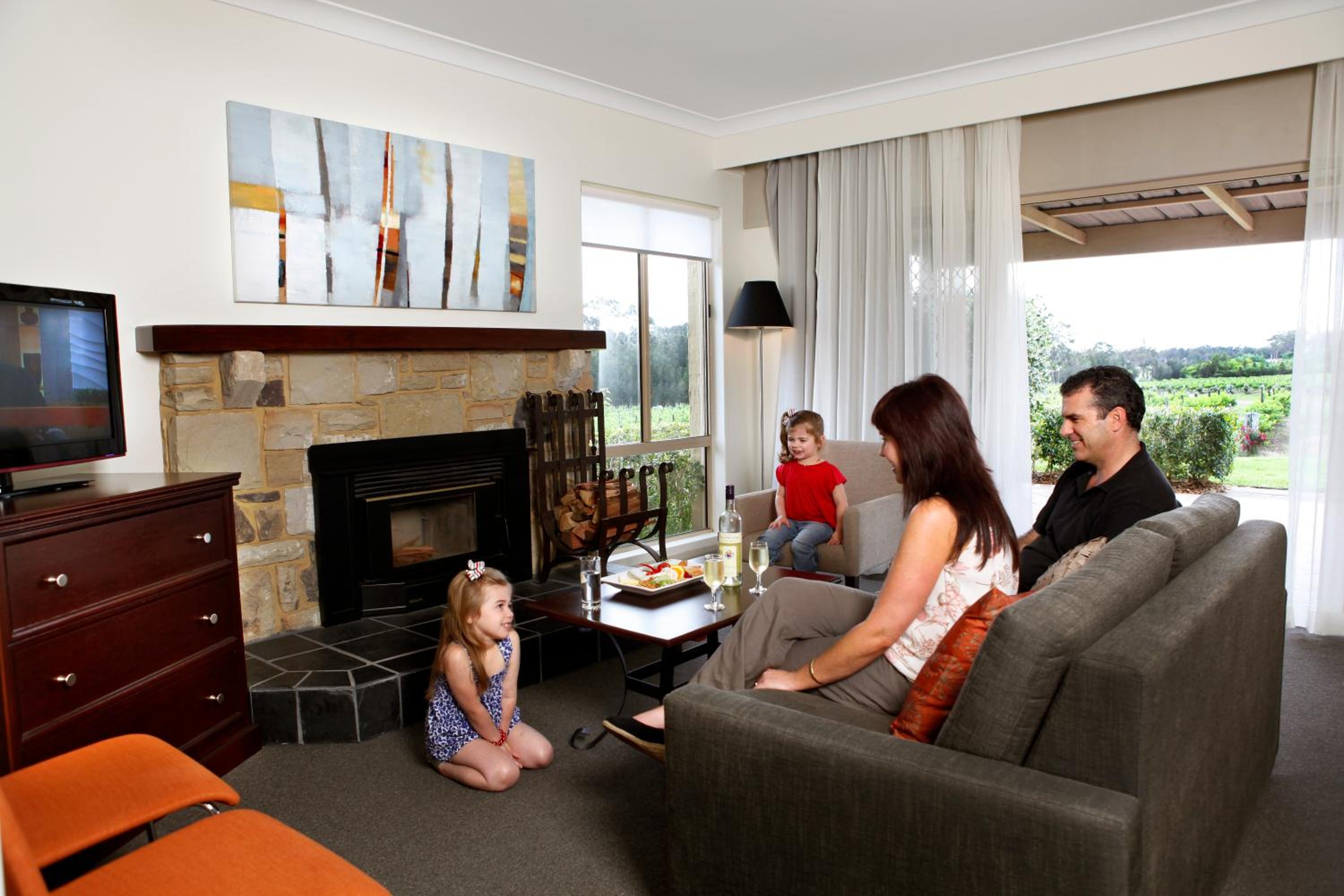 Premium Suite - Photo 1
