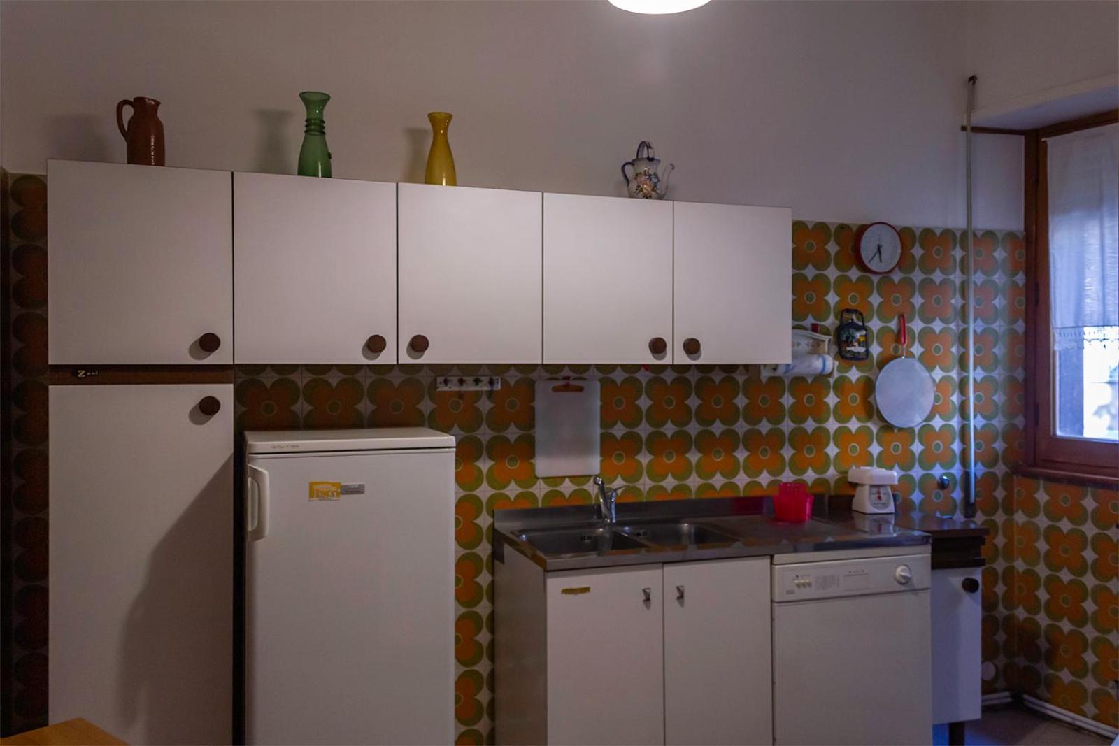Three-Bedroom Apartment - Photo 16