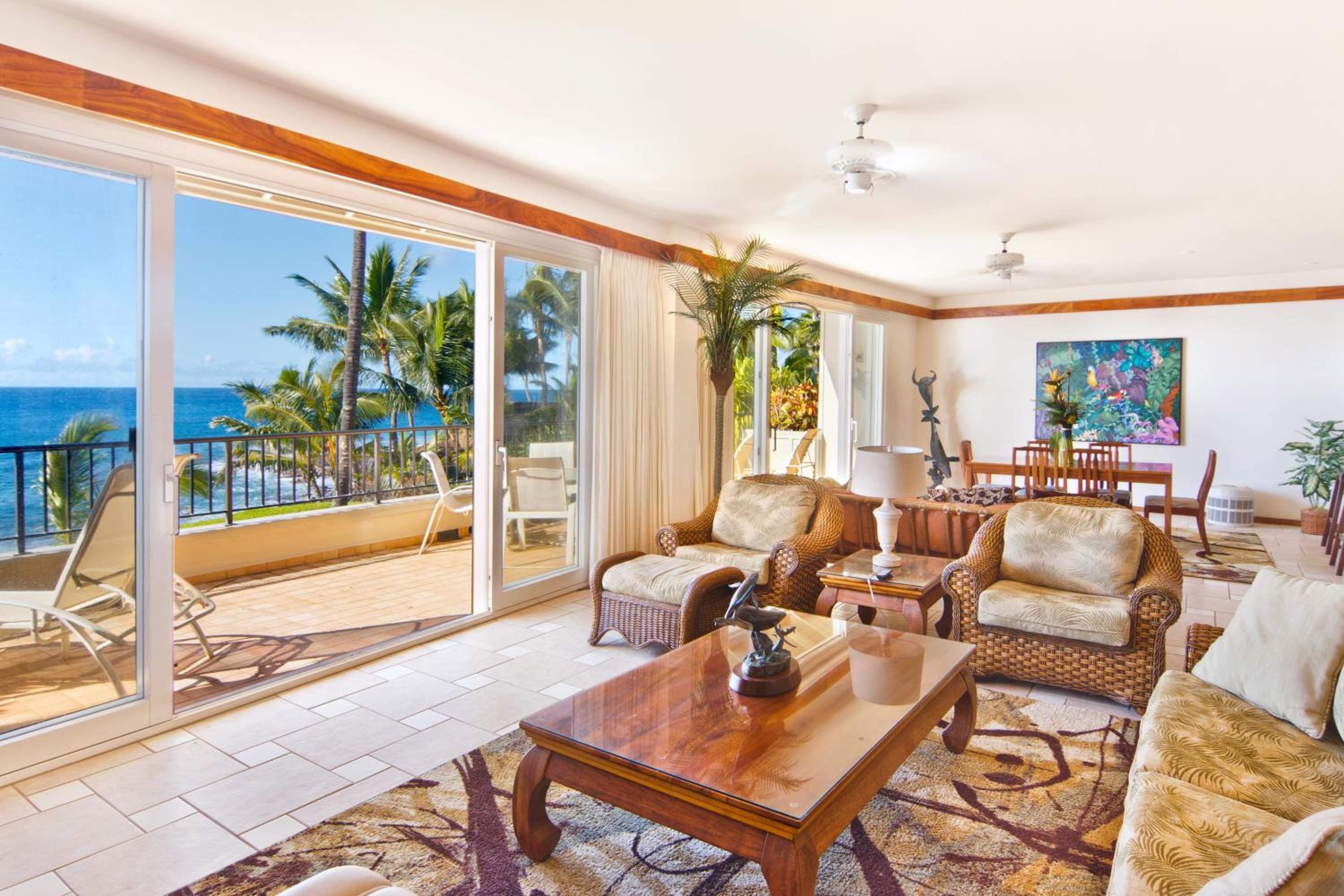 2-Bedroom Deluxe Oceanfront Condo photo 1