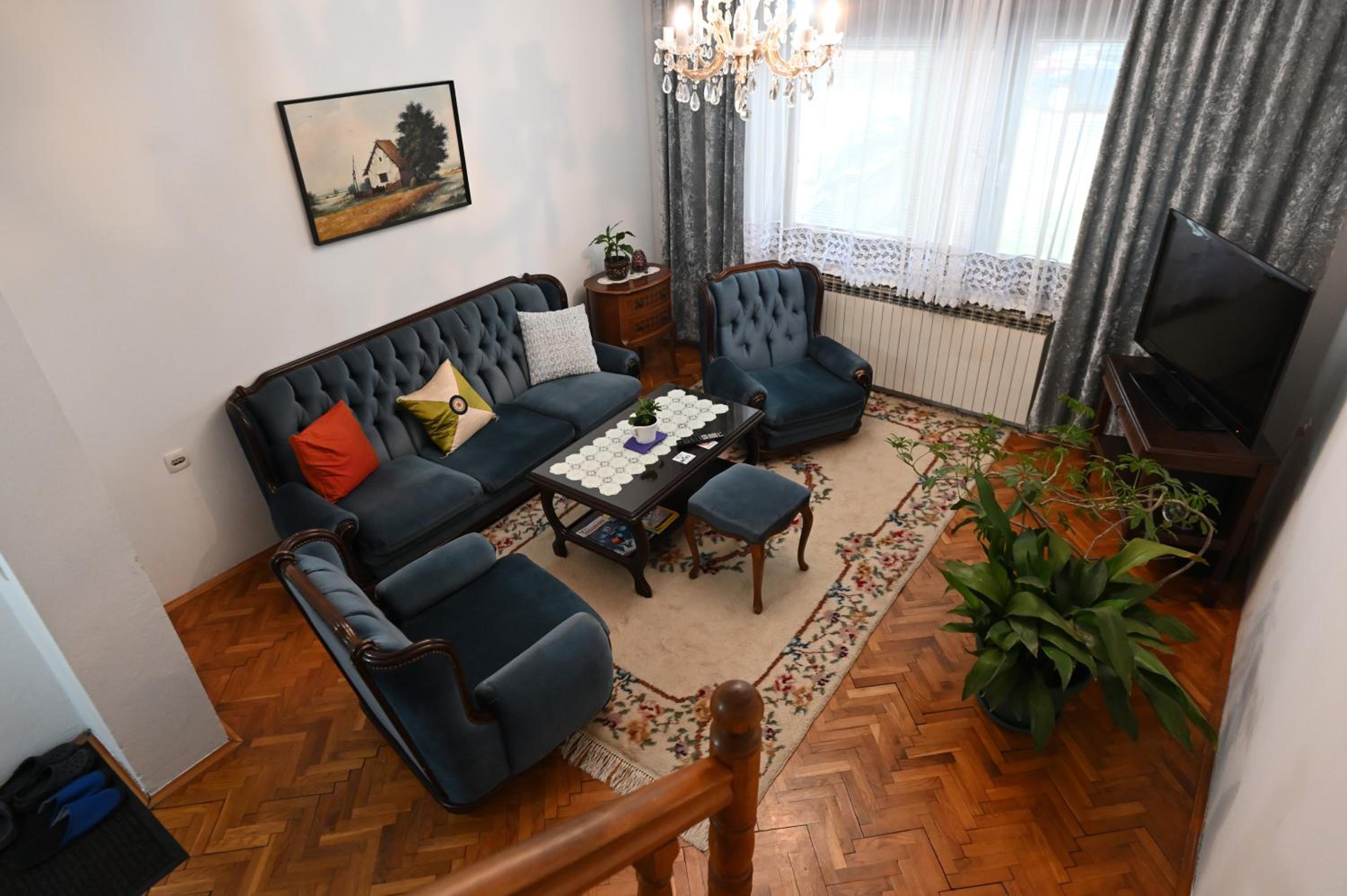 Deluxe Apartment photo 1
