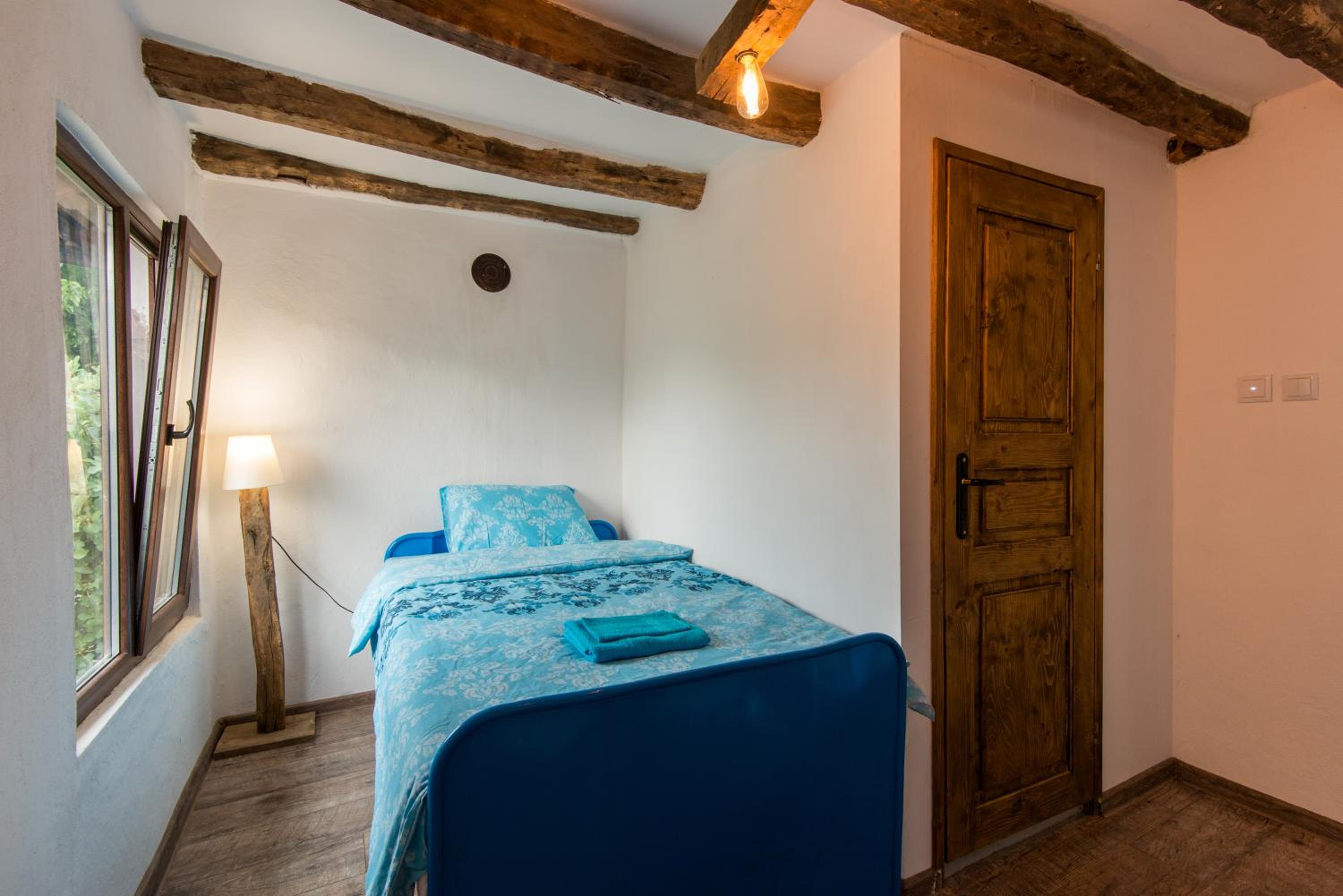 Single Room with Mountain View photo 1