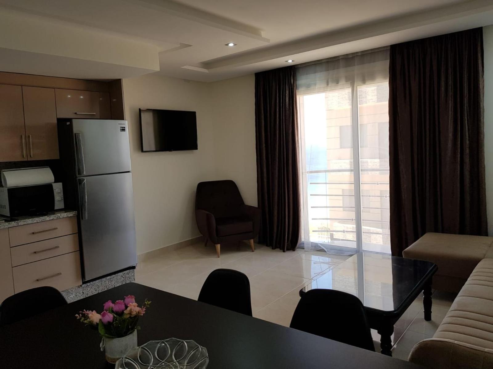 Apartment with Sea View - Photo 14