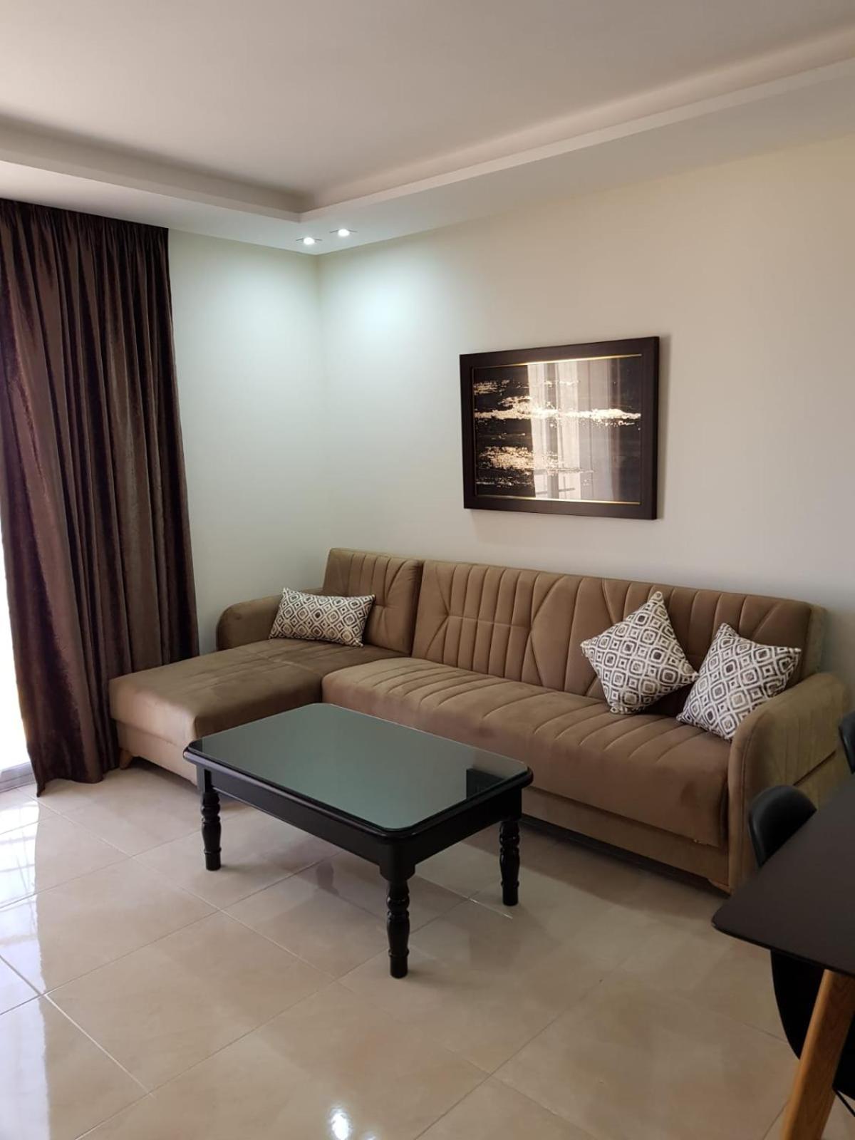 Apartment with Sea View - Photo 9